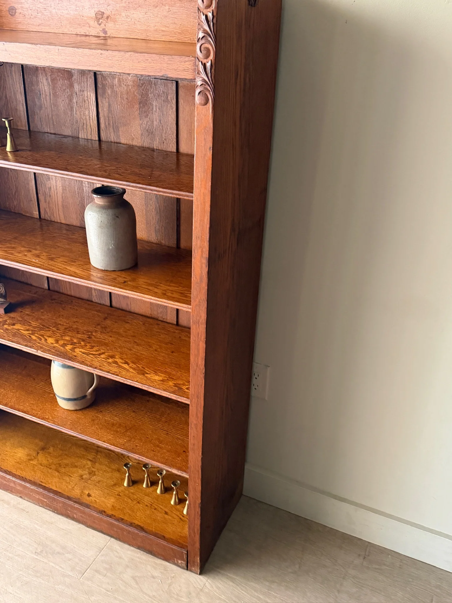Golden oak bookcase - Image 4