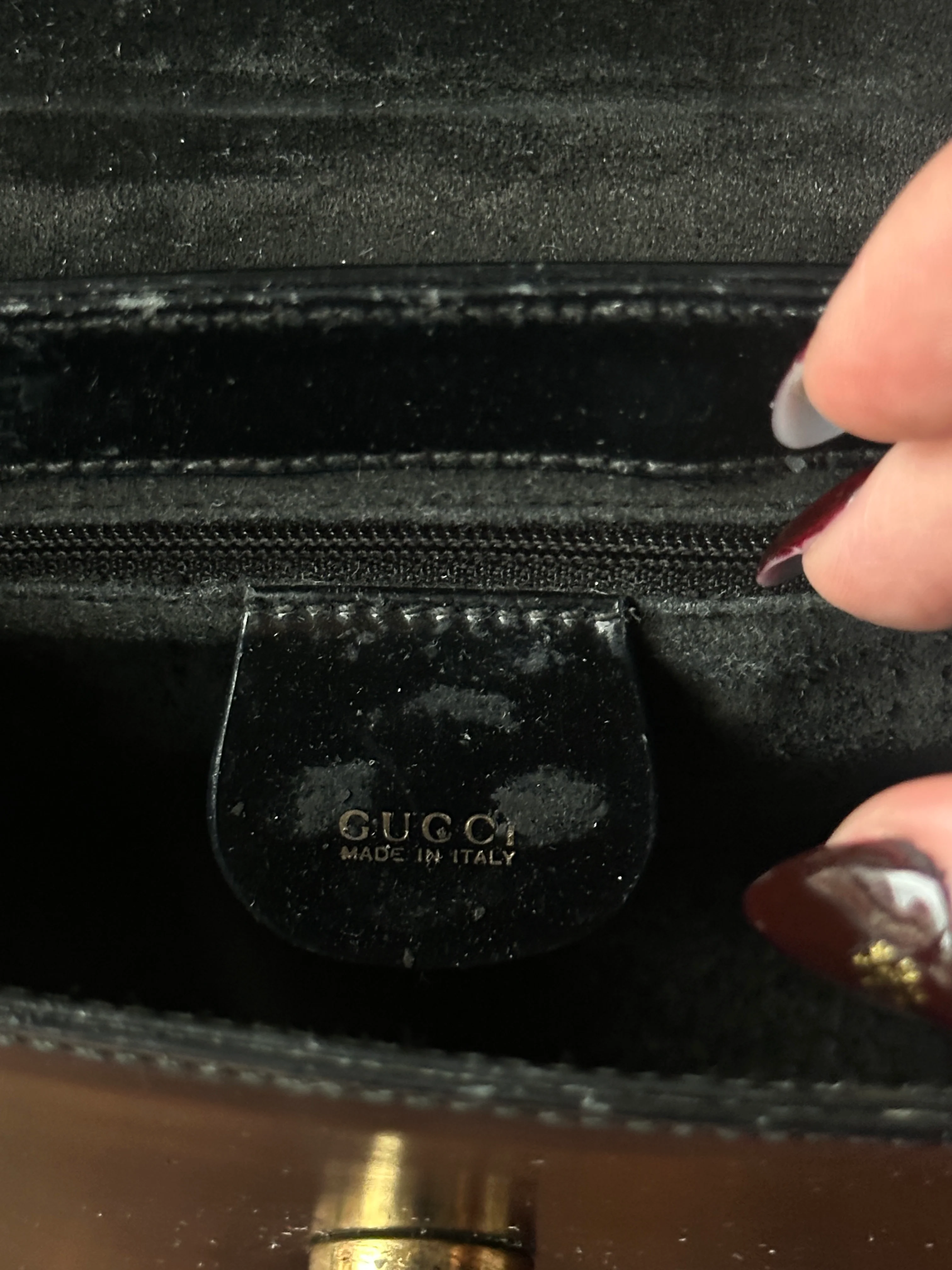Gucci “G” hardware shoulder bag - Image 8