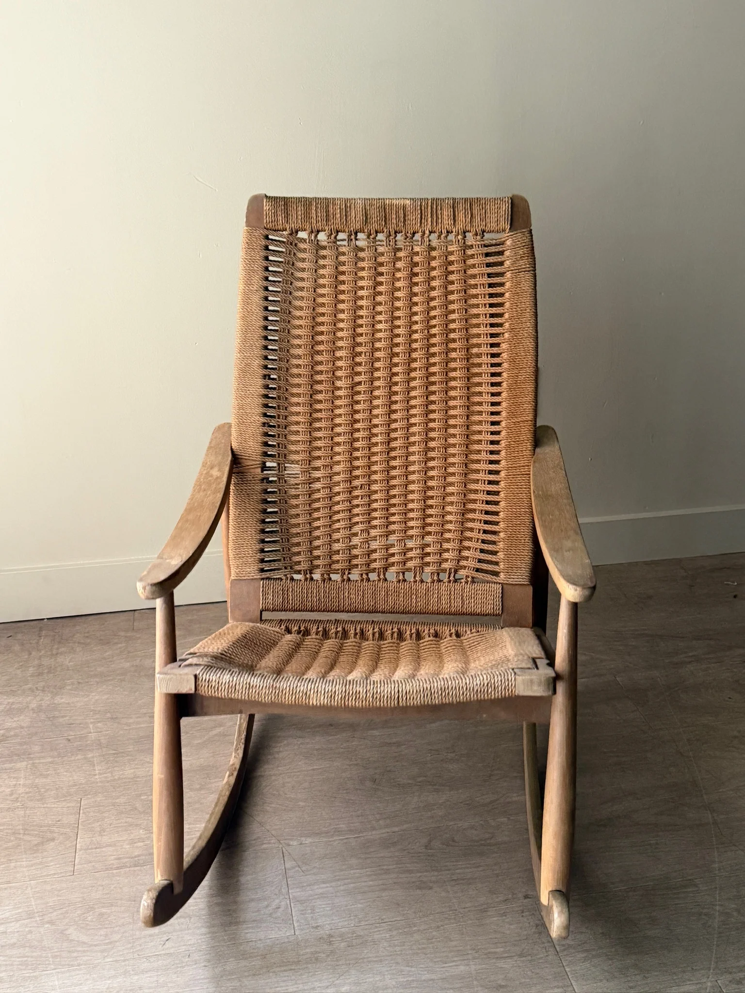 Hans Wegner twisted cord rocking chair - Image 2