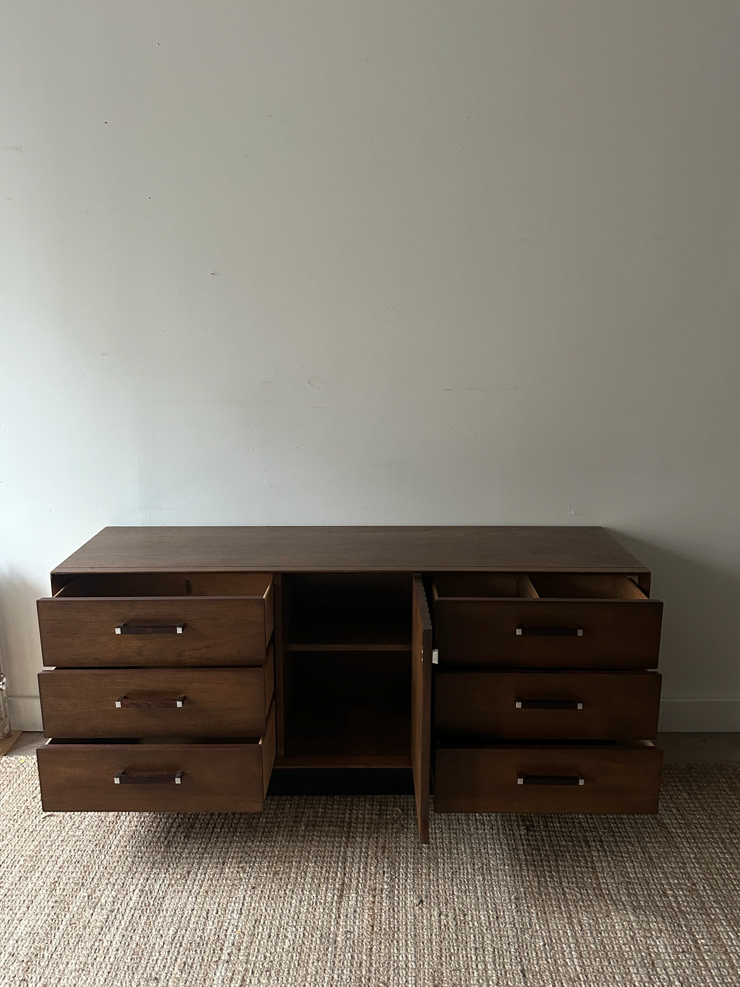 Lane walnut and rosewood dresser - Image 6
