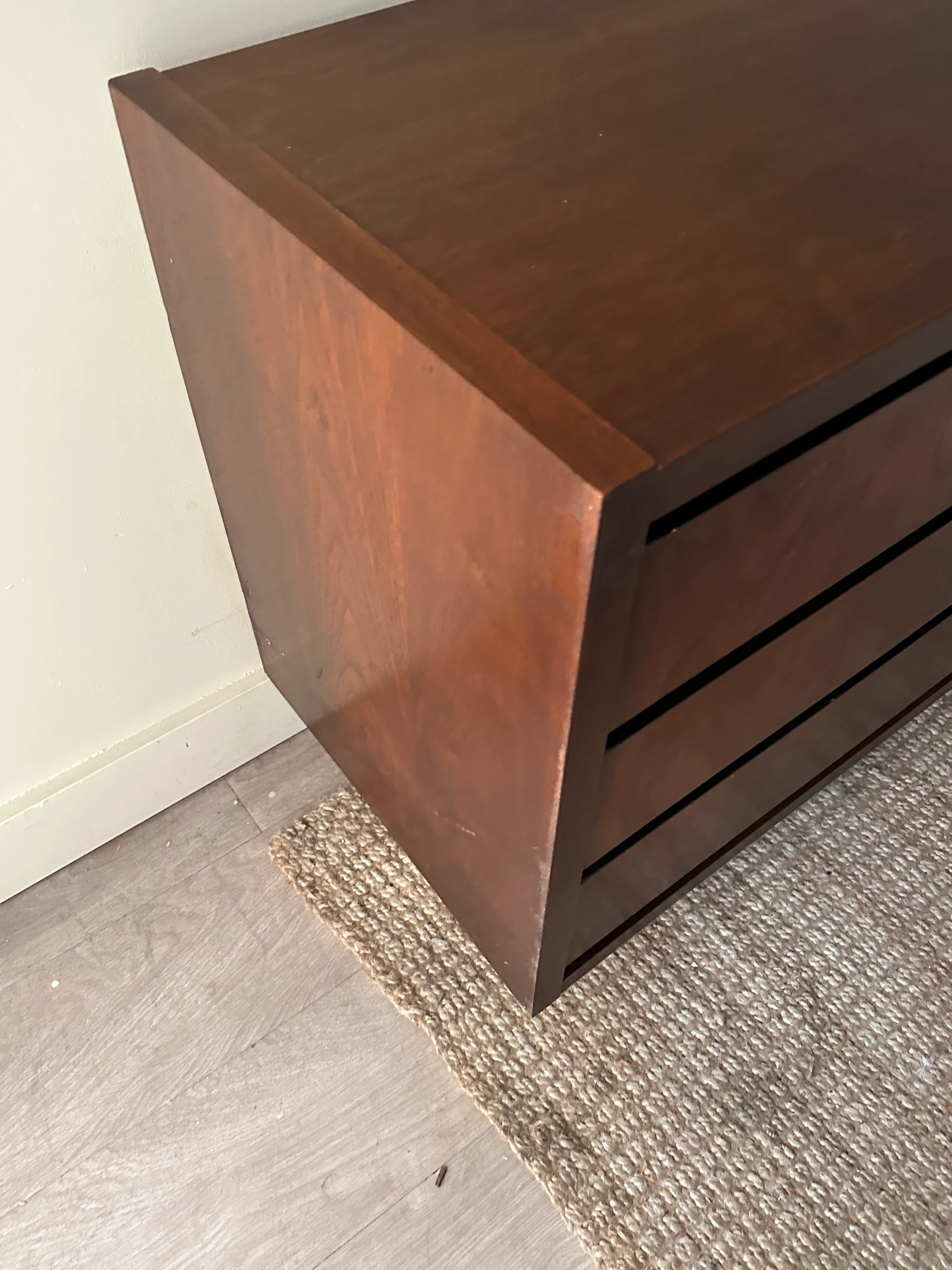 Lane walnut dresser - Image 3