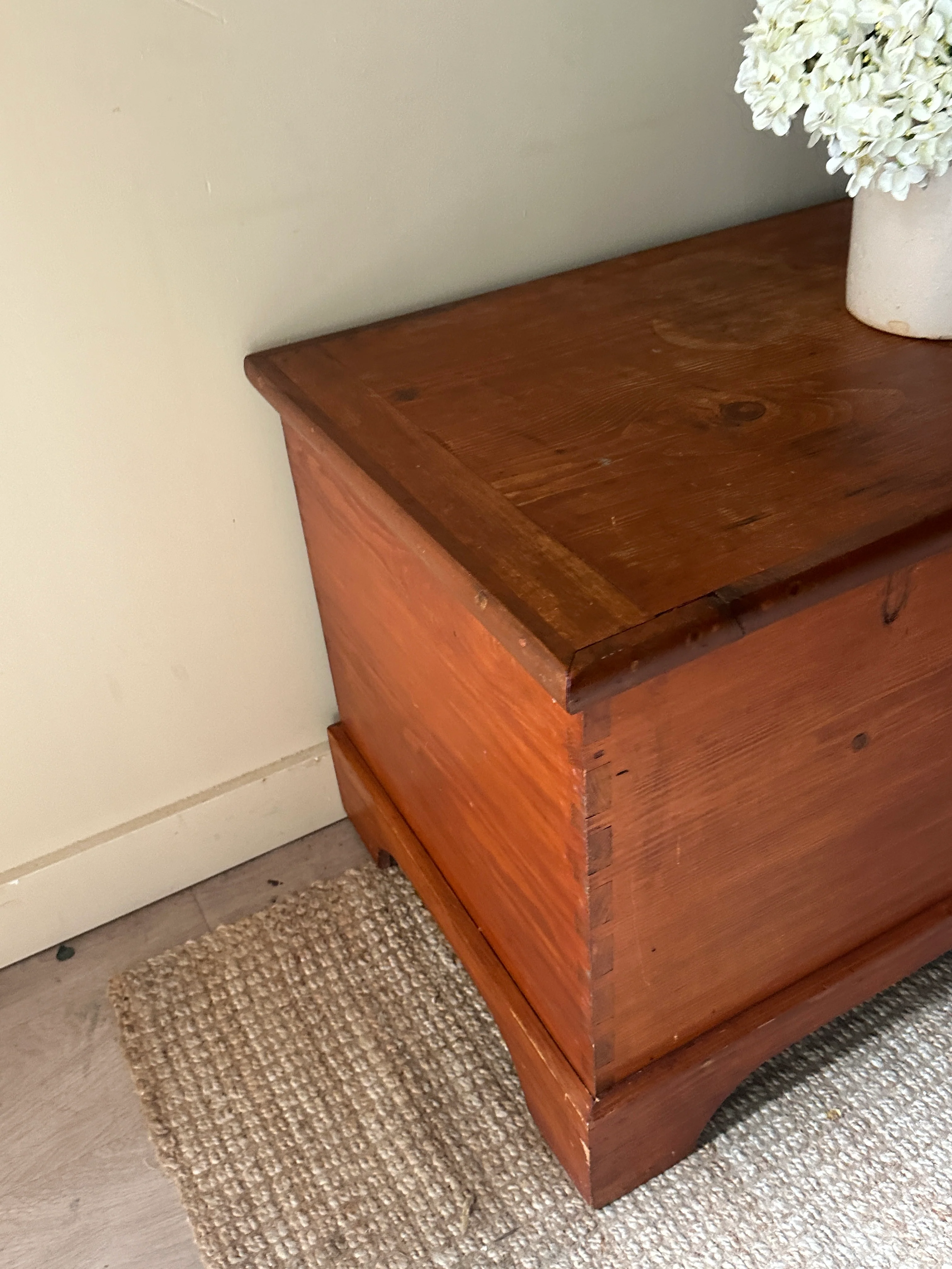 Large Pine Chest - Image 2