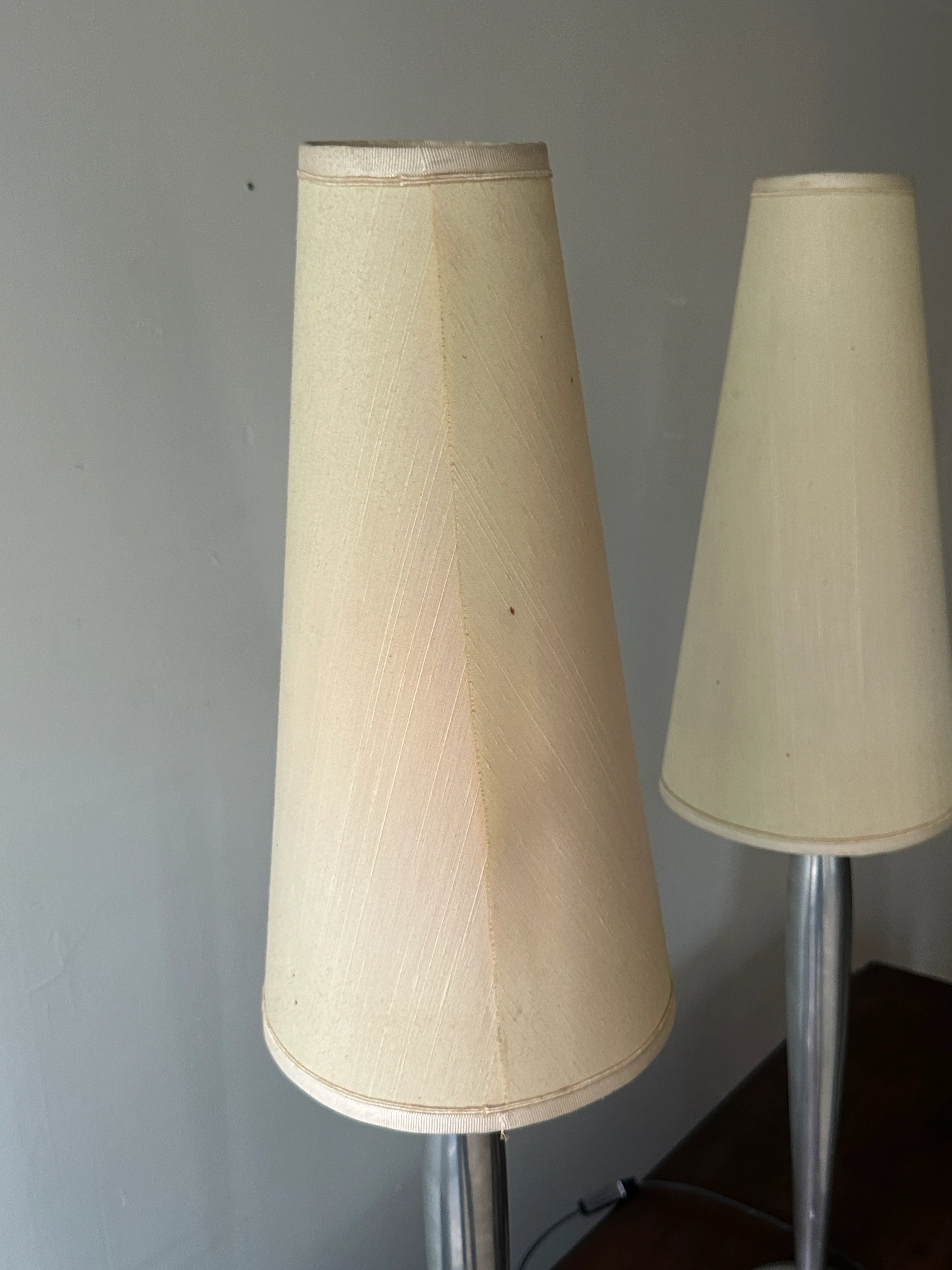 Lucien Gau Paris brushed crome table lamps. Sold as a pair. - Image 4