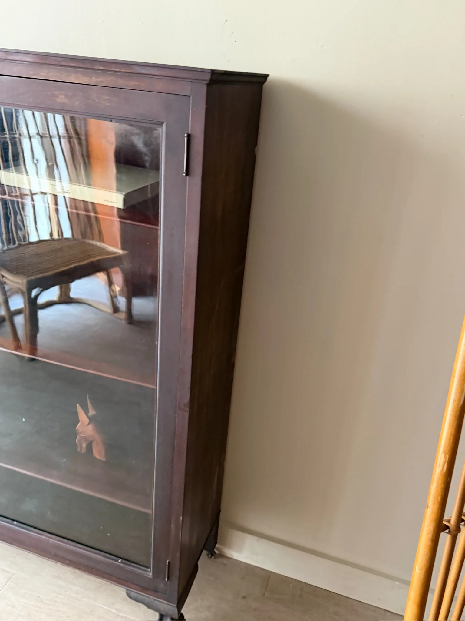 Mahogany claw foot display cabinet - Image 4