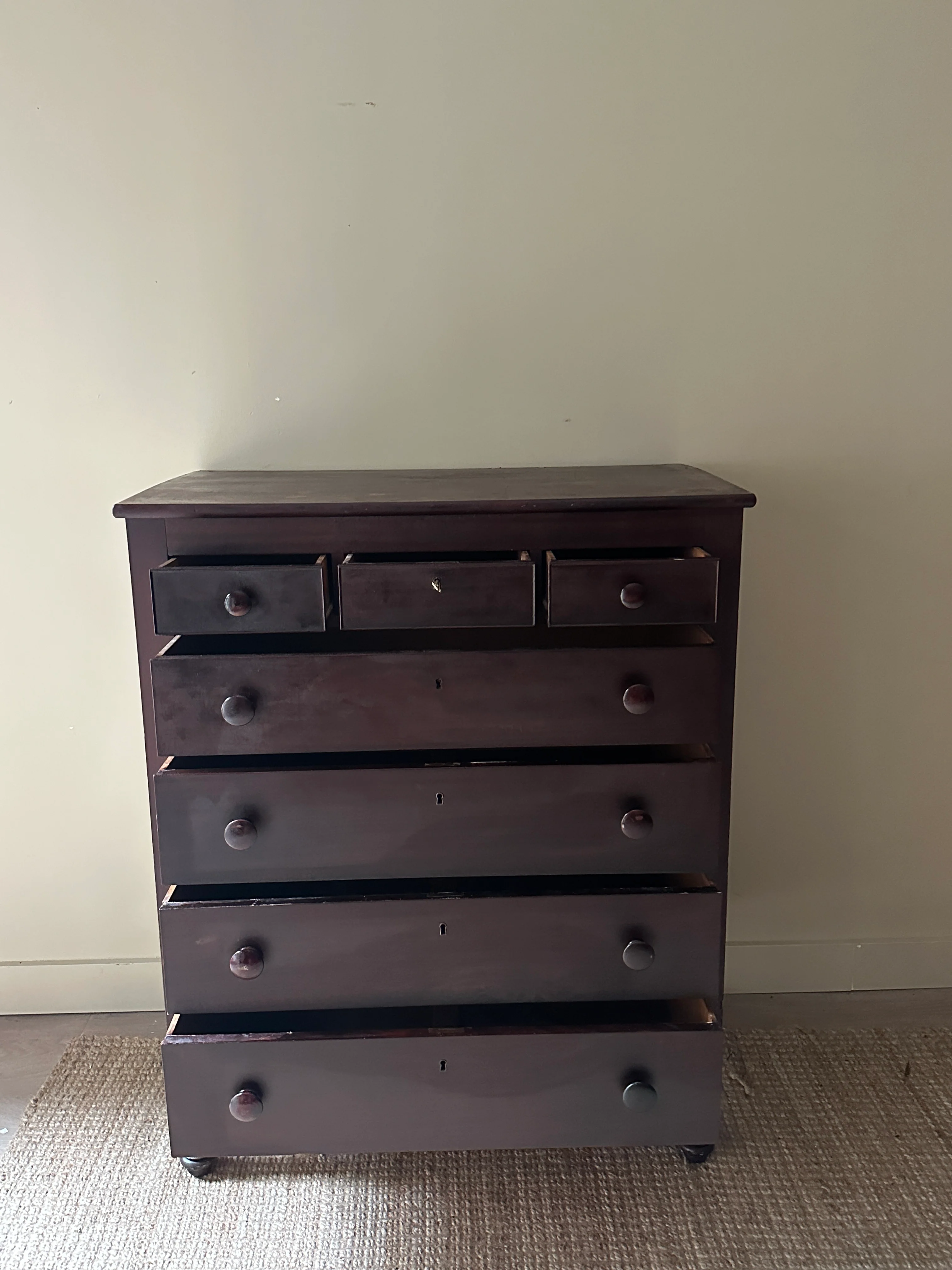 Mahogany dresser - Image 5