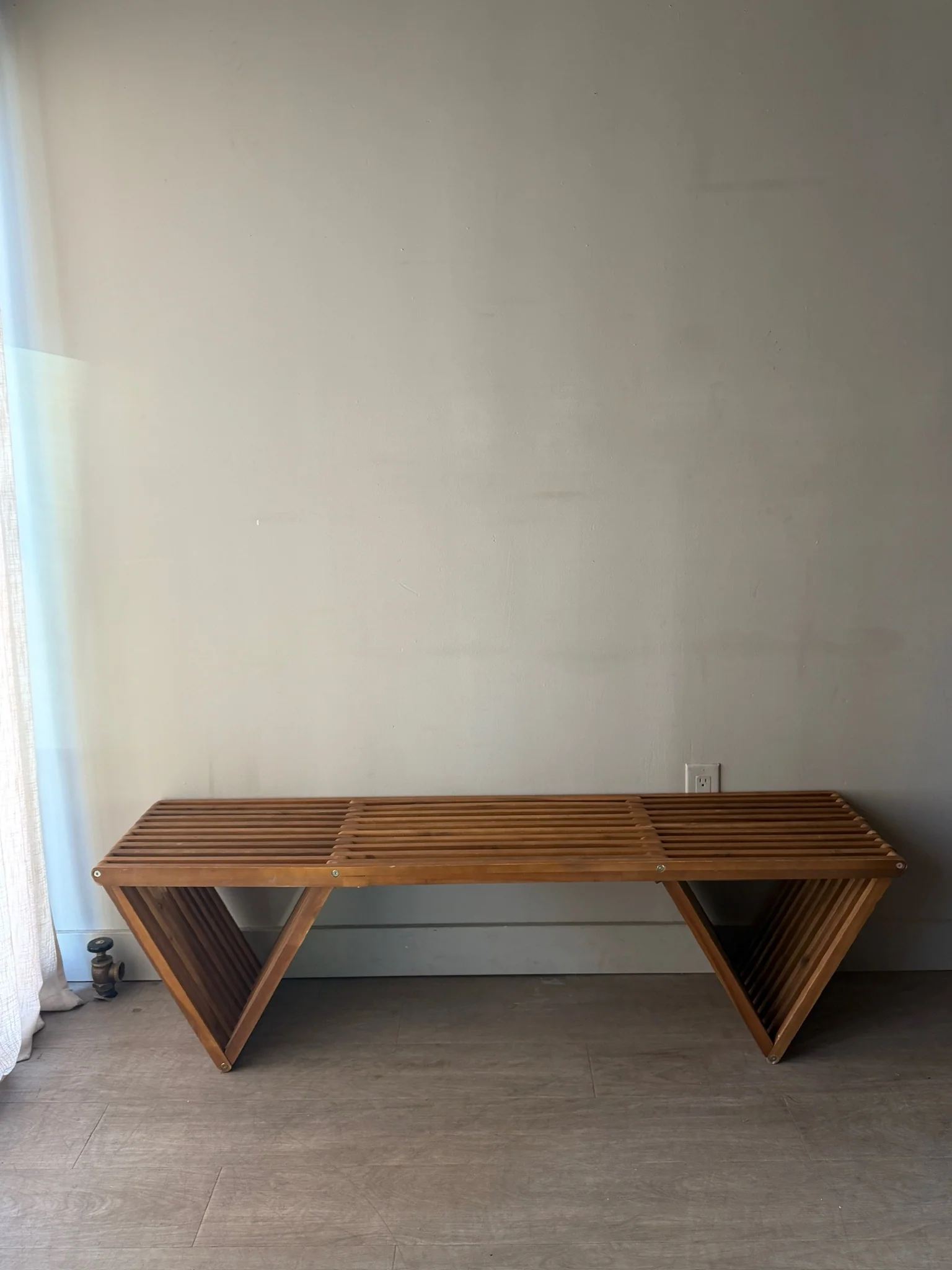 Mango wood slatted bench - Image 2