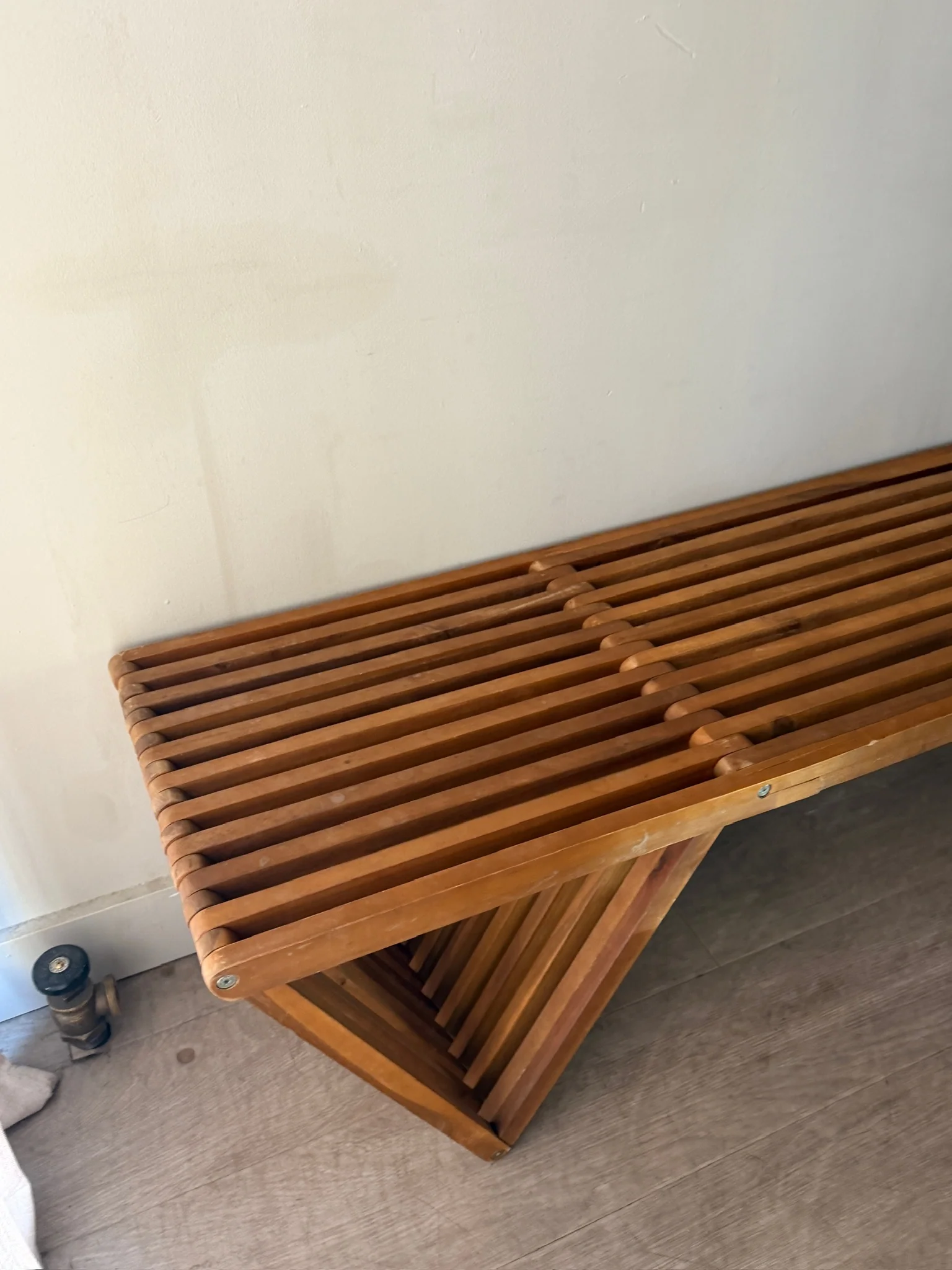 Mango wood slatted bench - Image 3