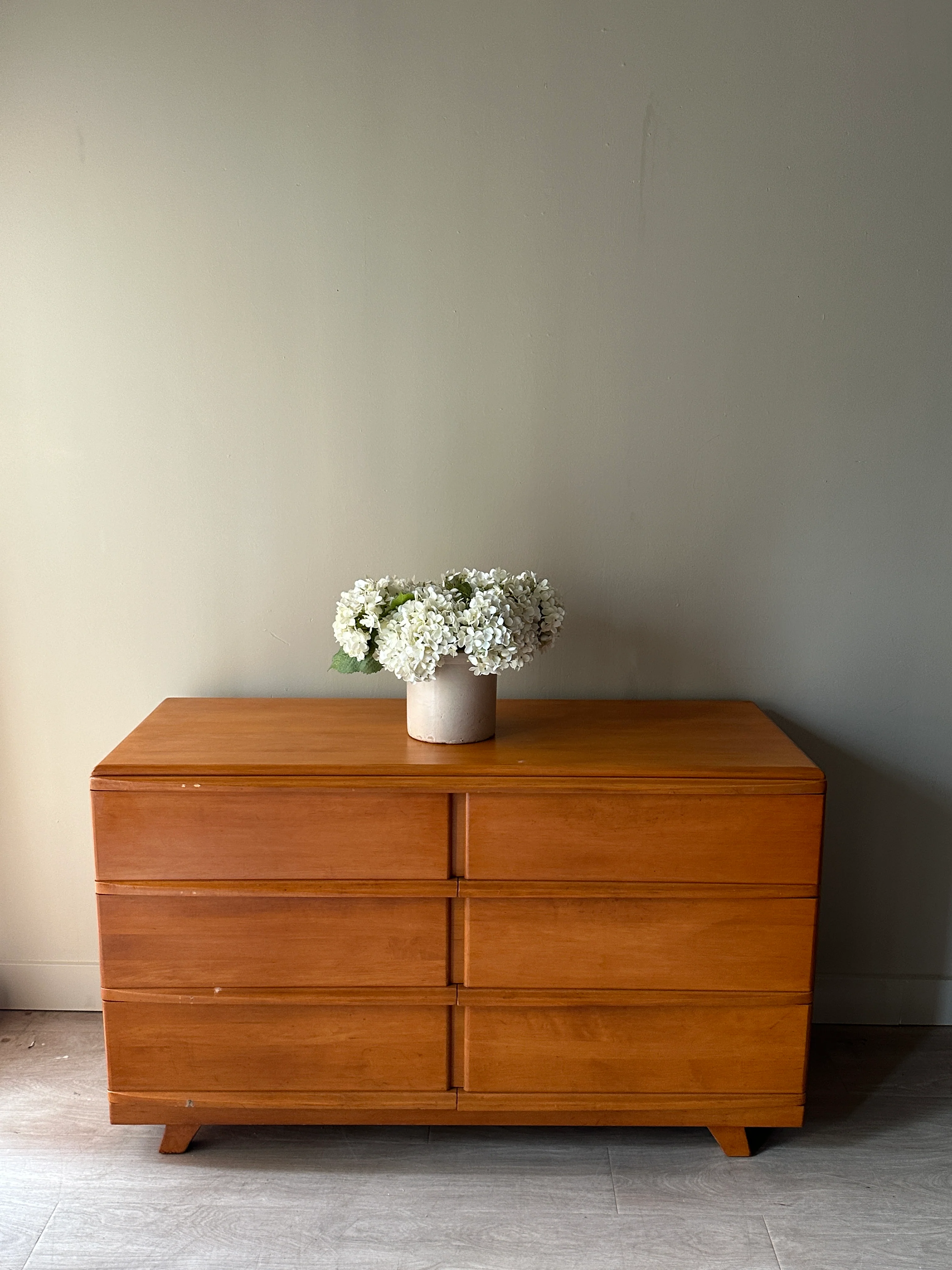 Maple 6 drawer dresser - Image 2