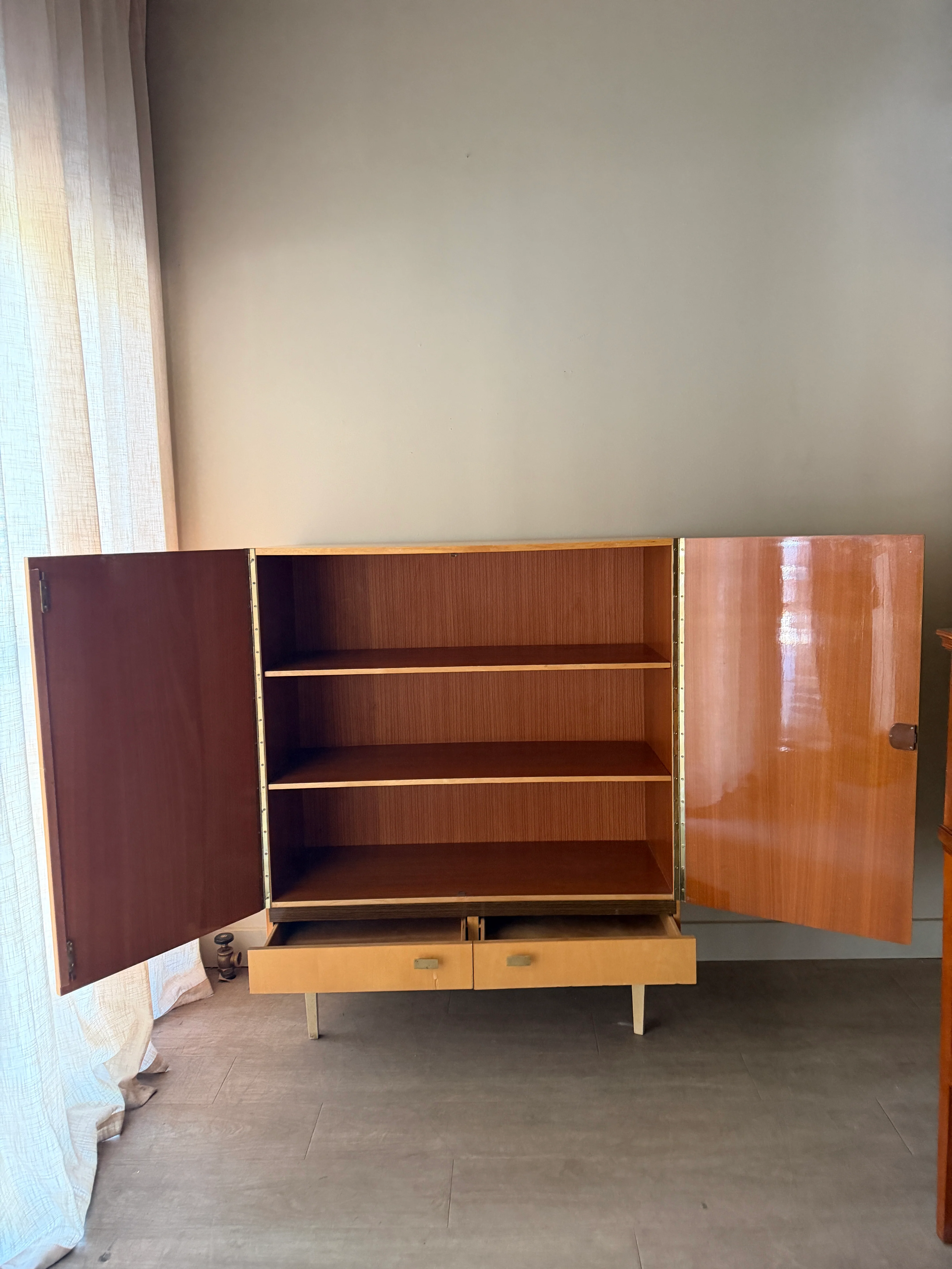 Maple cupboard - Image 4