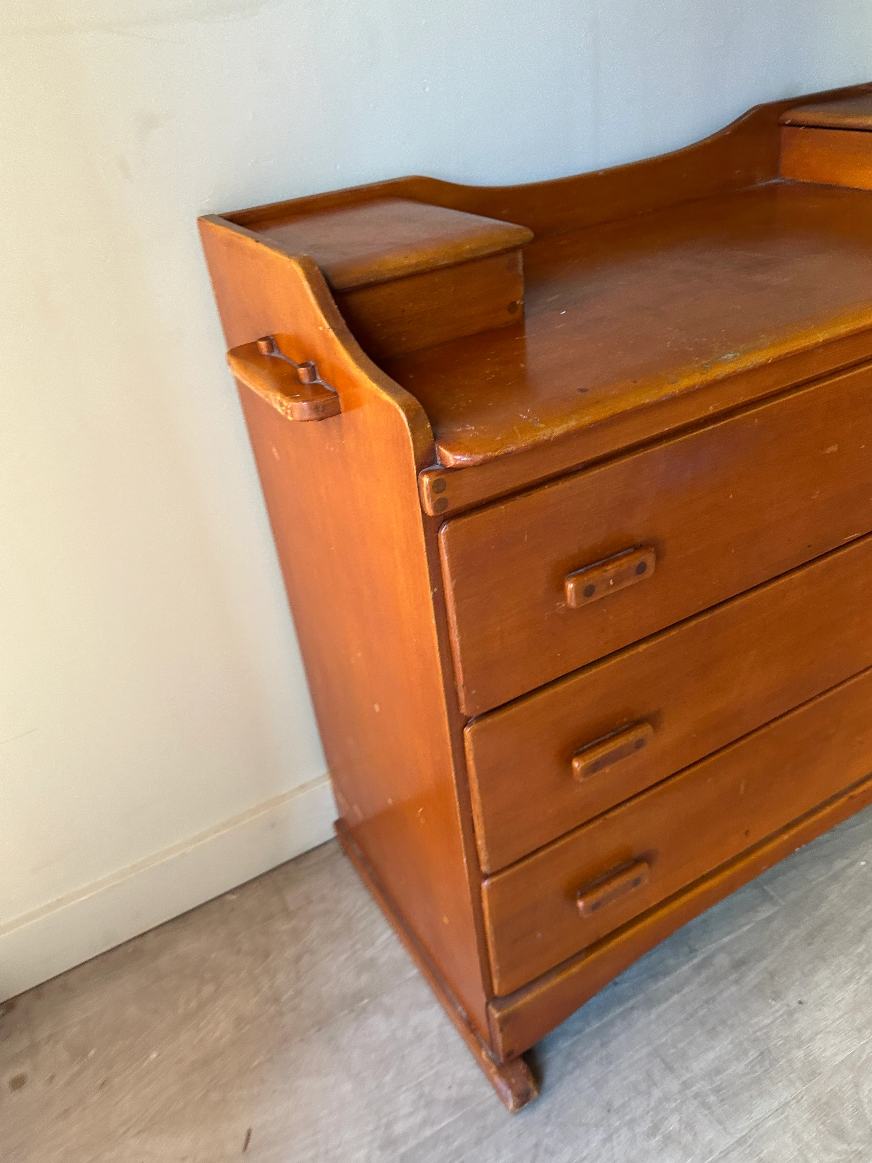 Maple dresser - Image 3