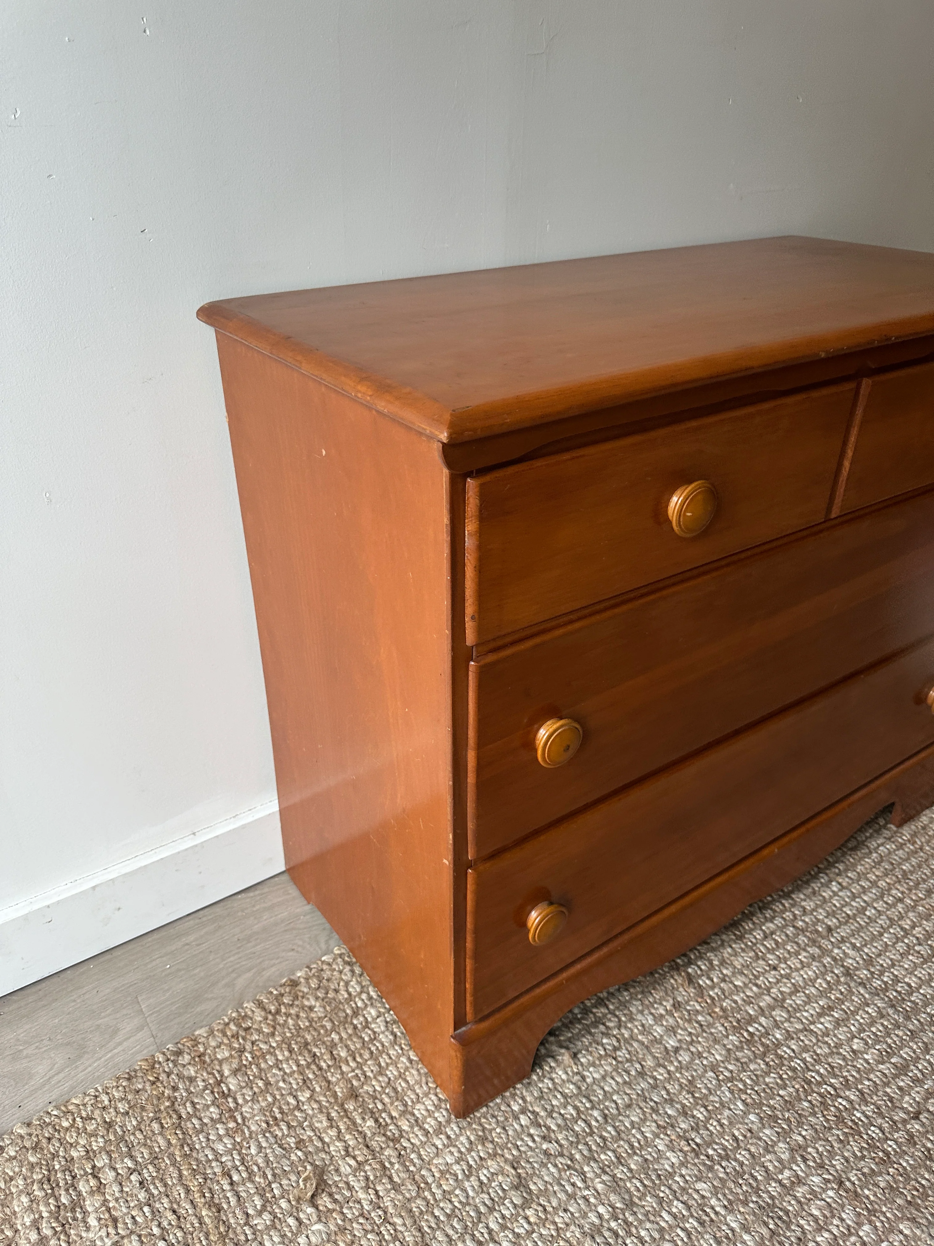 Maple dresser - Image 3