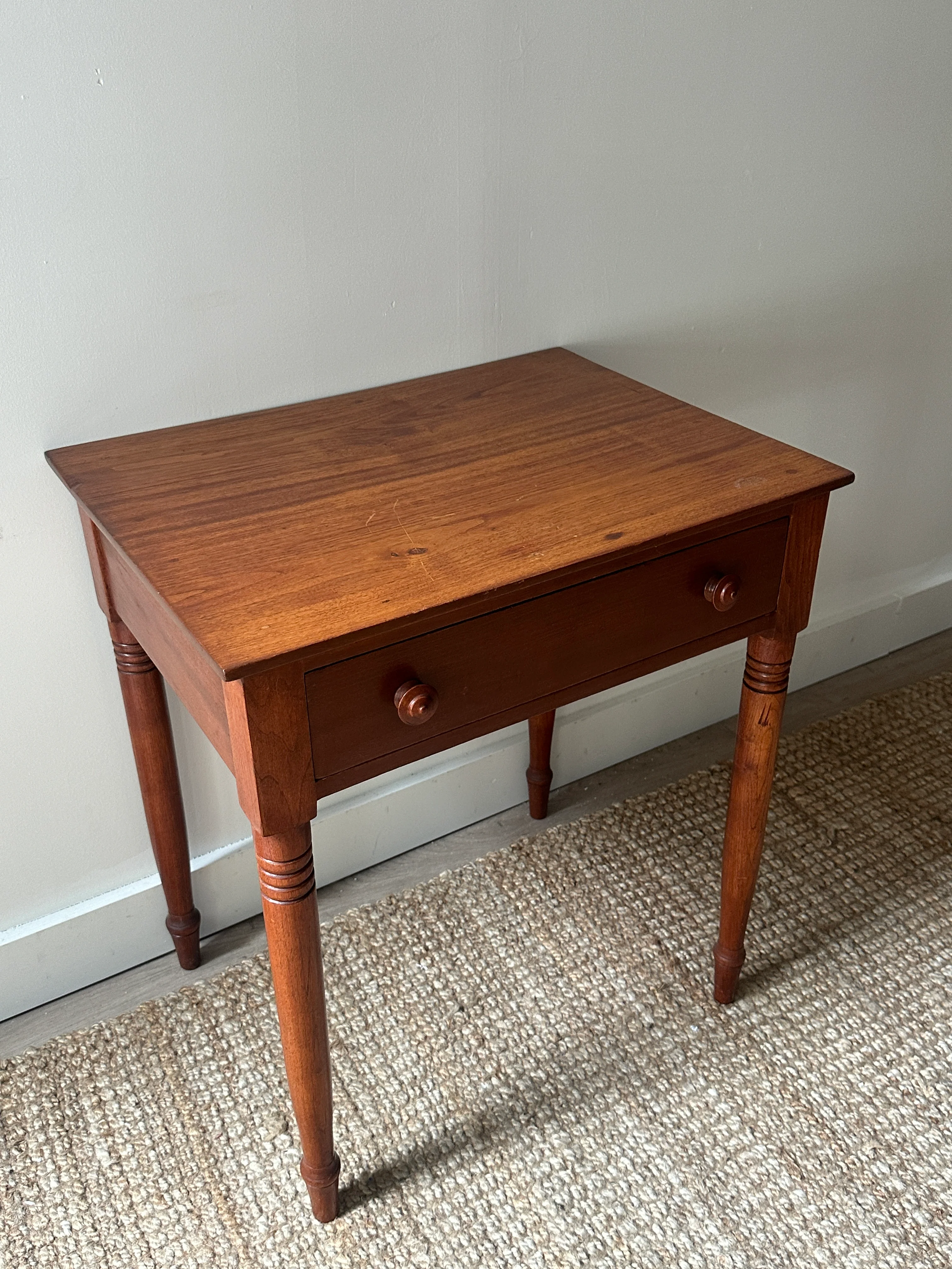 Maple side table - Image 4