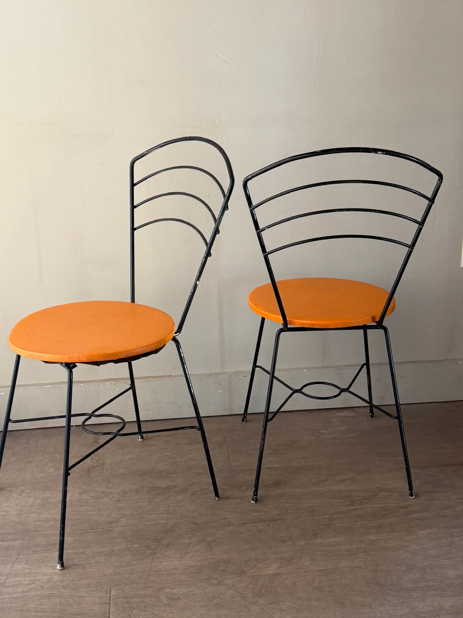 Metal wire chairs with orange seats. Sold as a pair. - Image 3