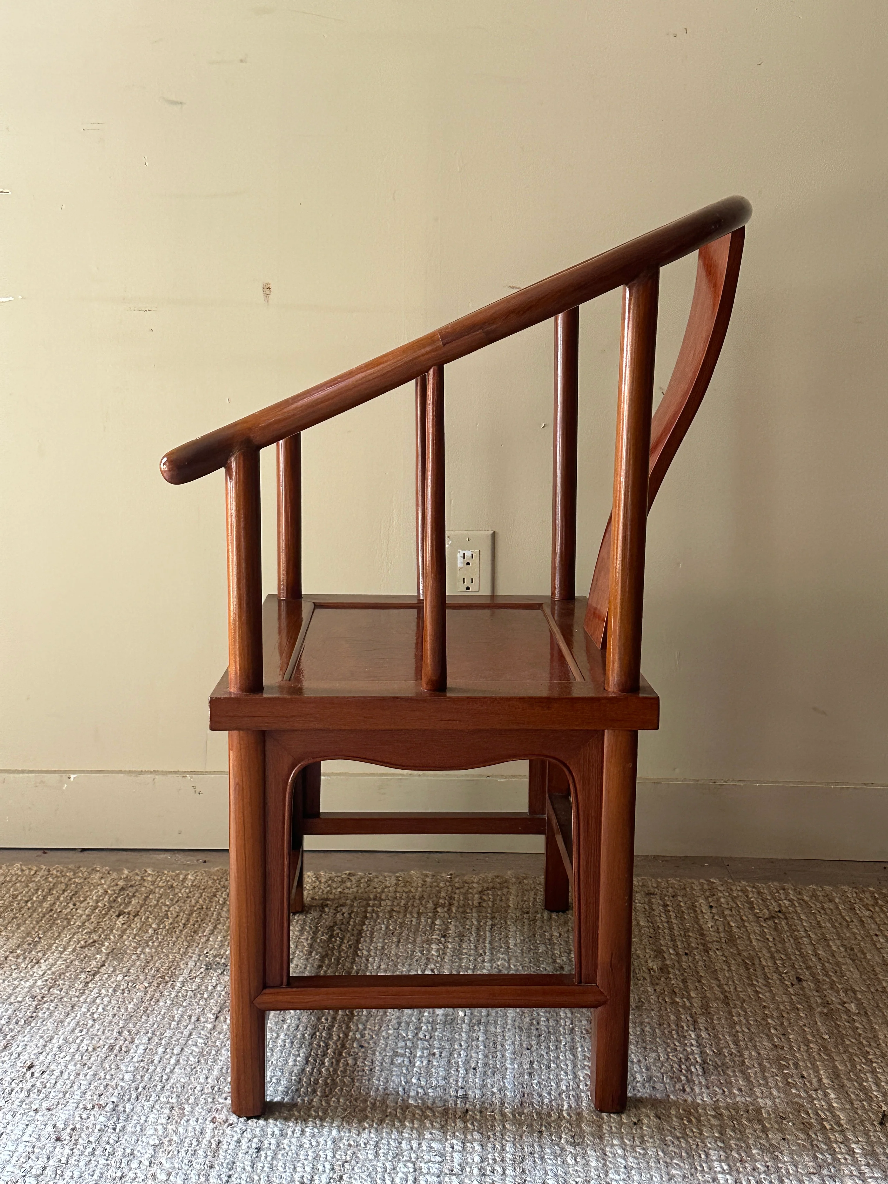 Mixed wood accent chair - Image 3
