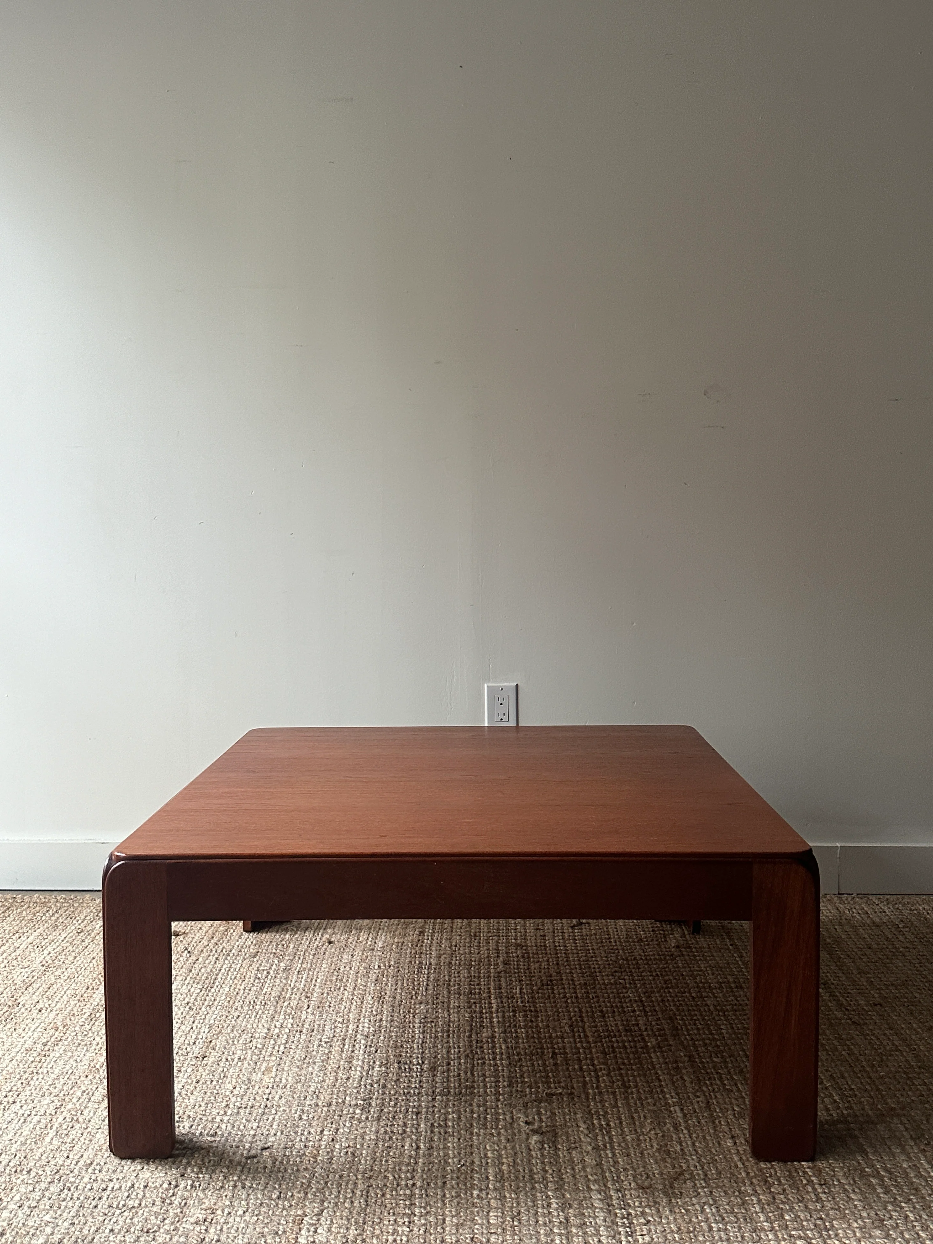 Niels Eilersen coffee table