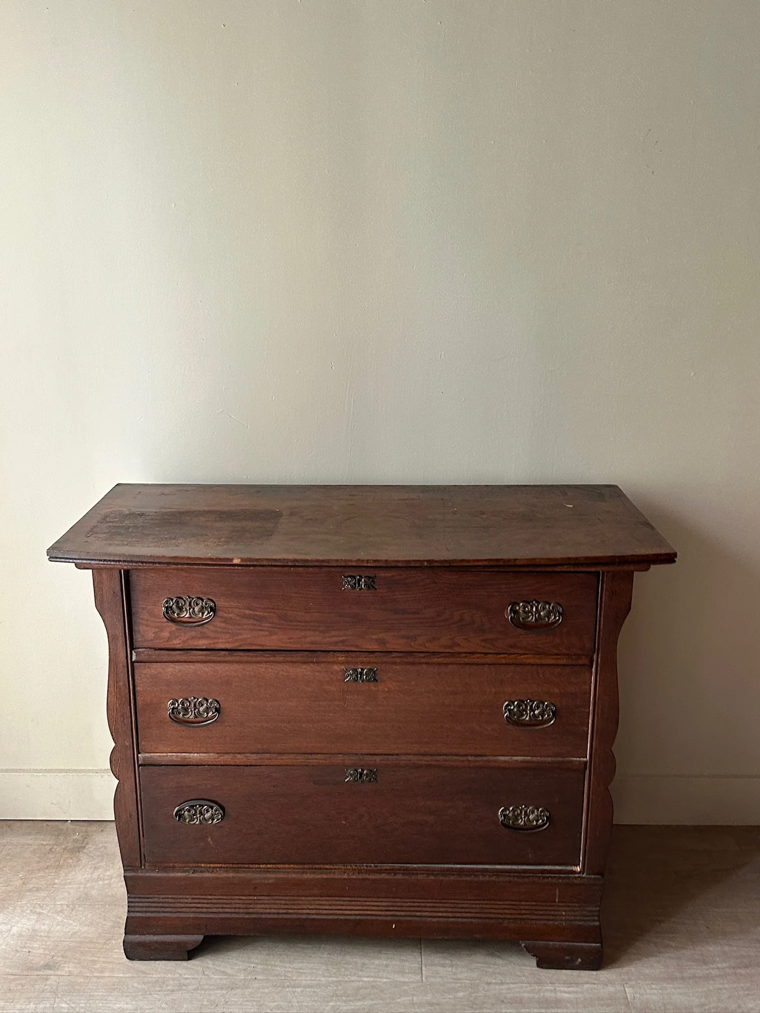 Oak 3 drawer dresser - Image 2