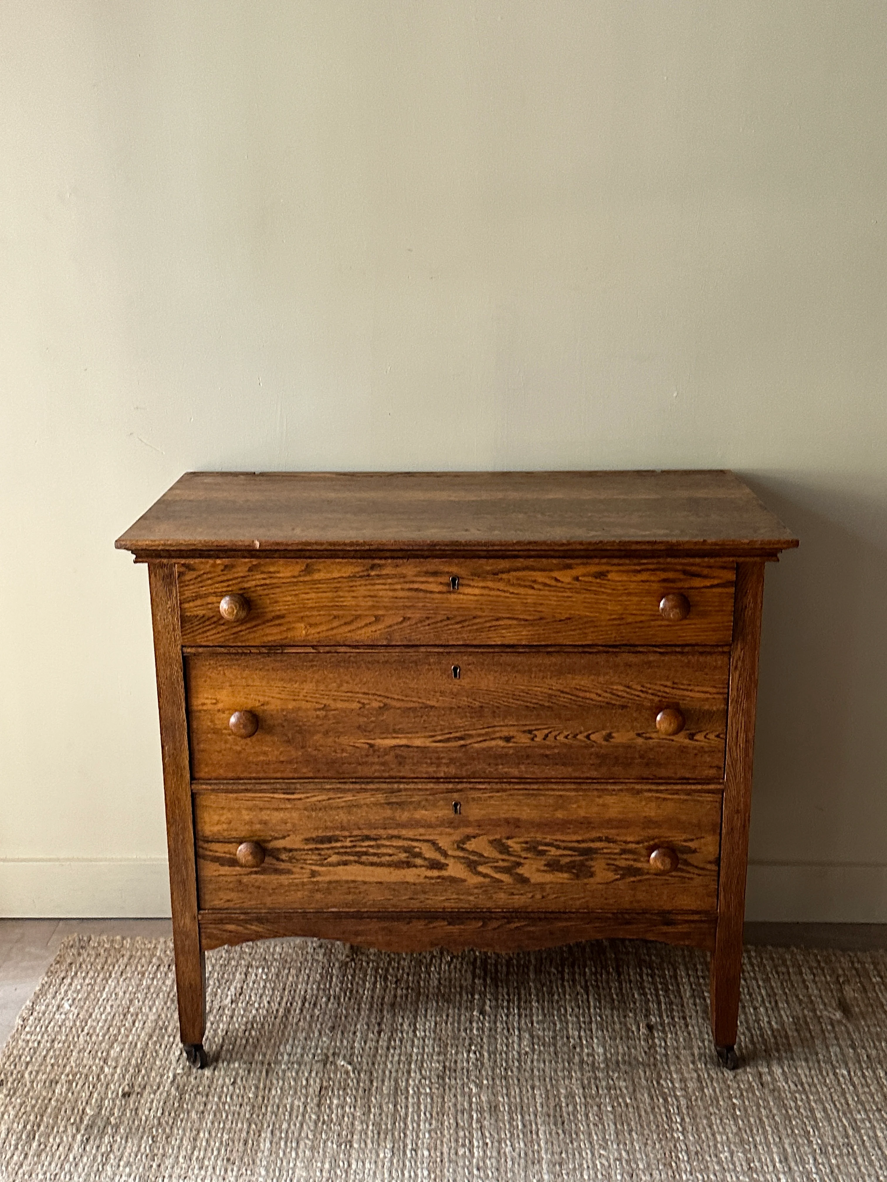 Oak 3 drawer dresser - Image 2