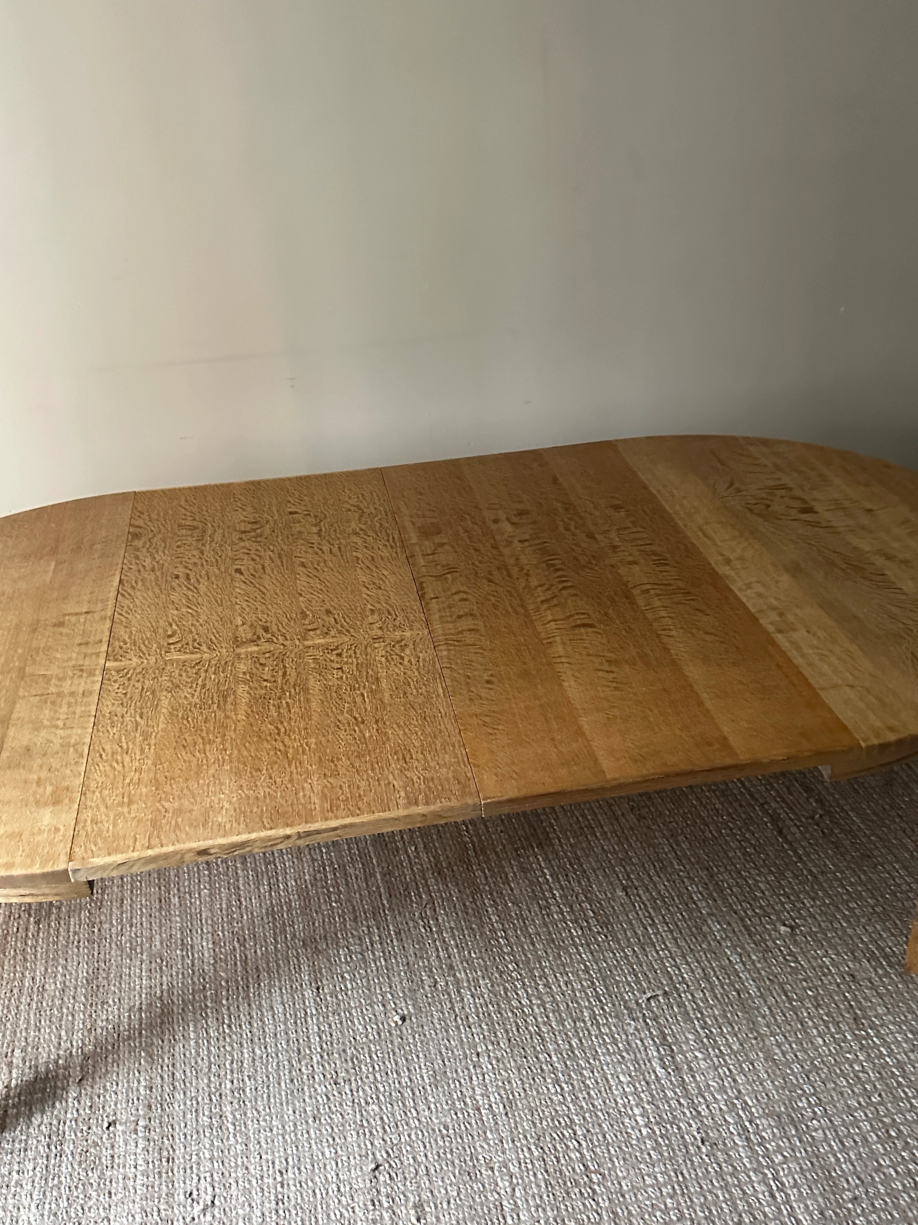 Oak dining table with leaves - Image 6
