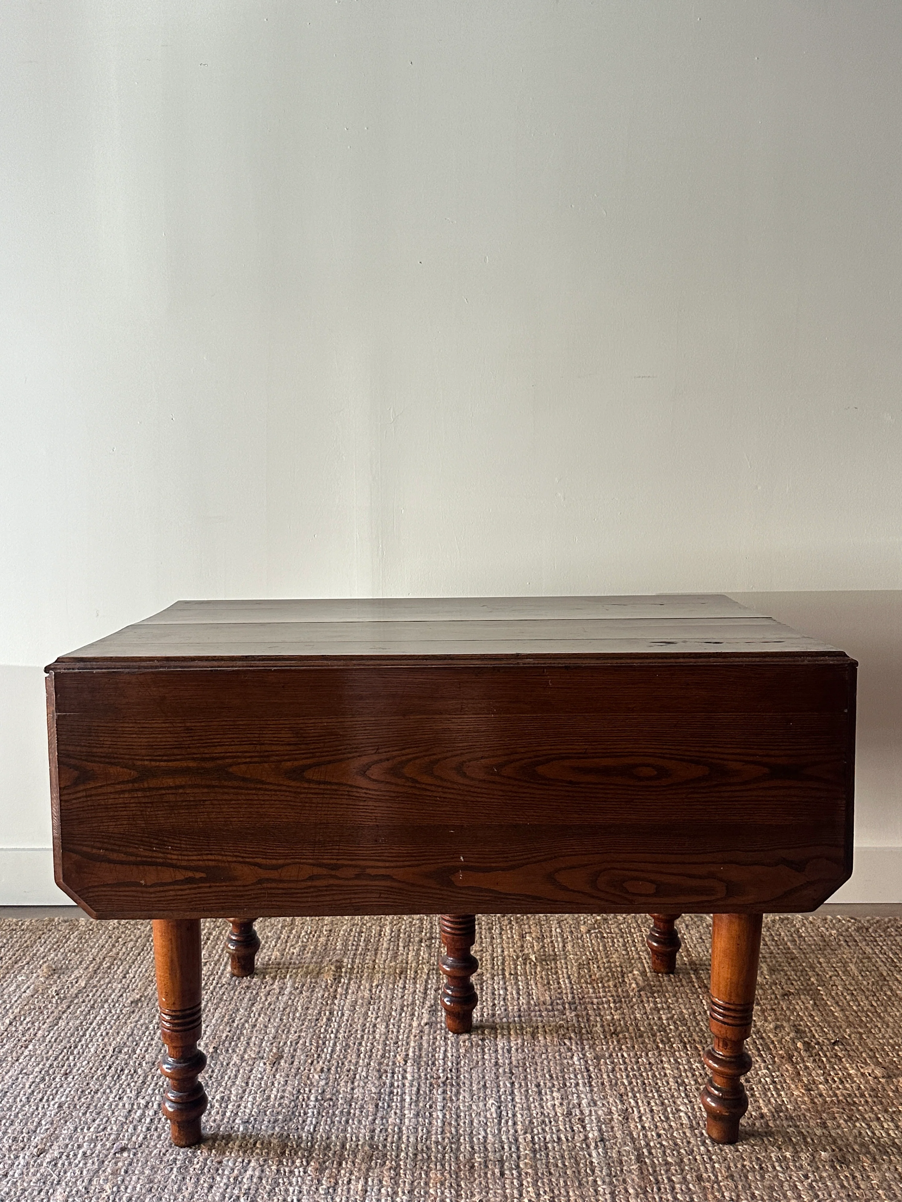Oak drop leaf table - Image 3