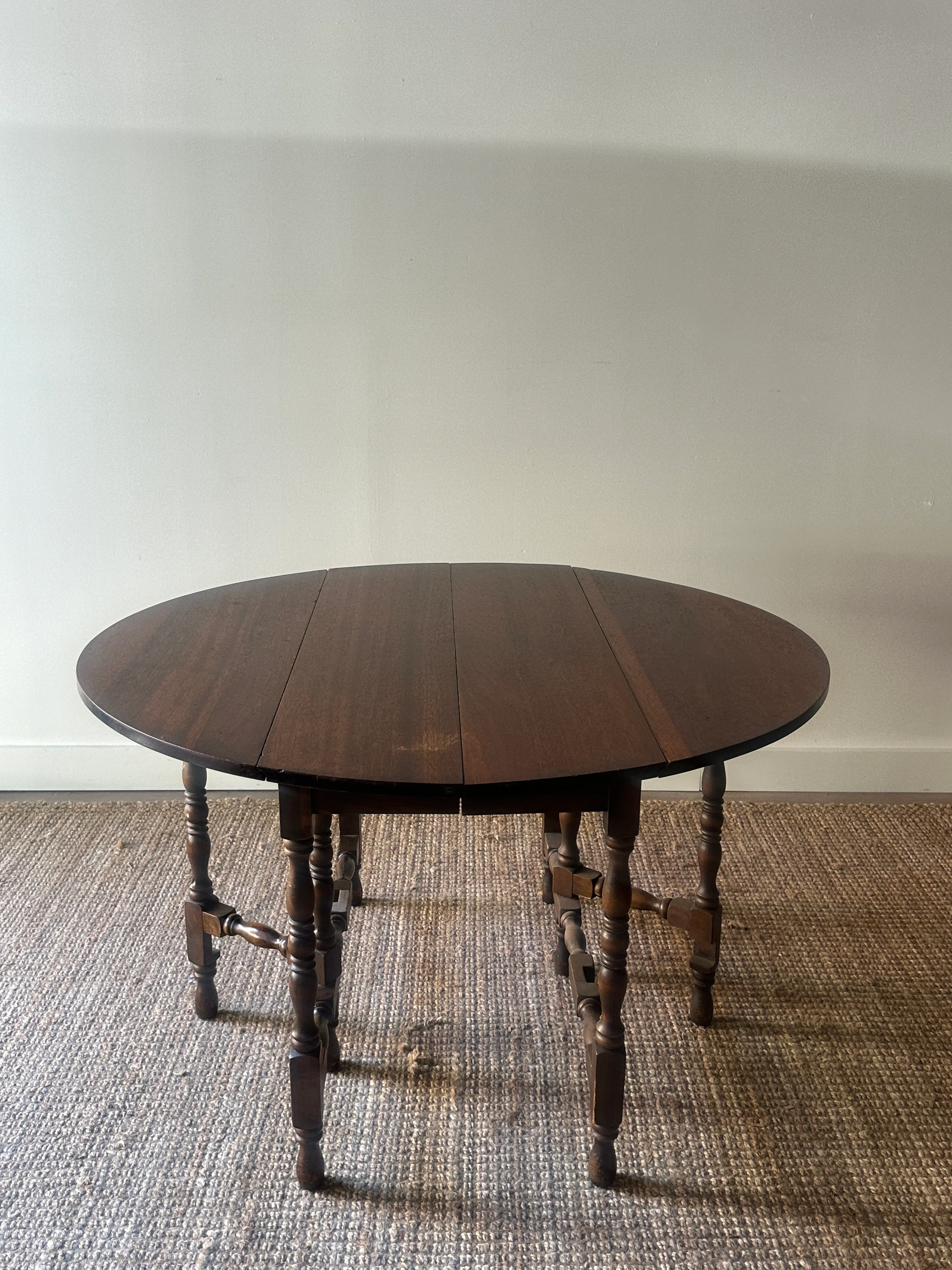 Oak gateleg table - Image 6