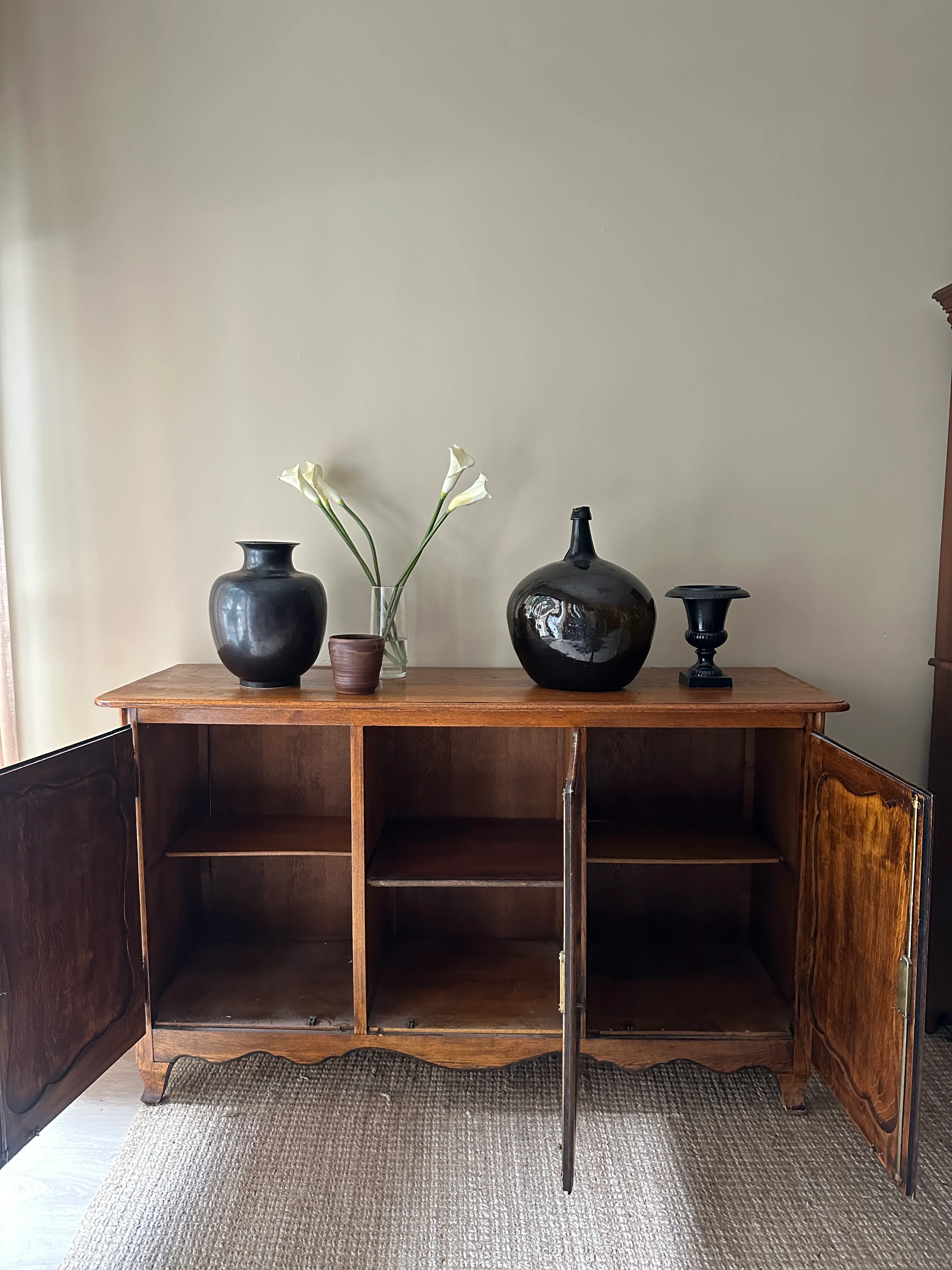 French Oak sideboard - Image 5