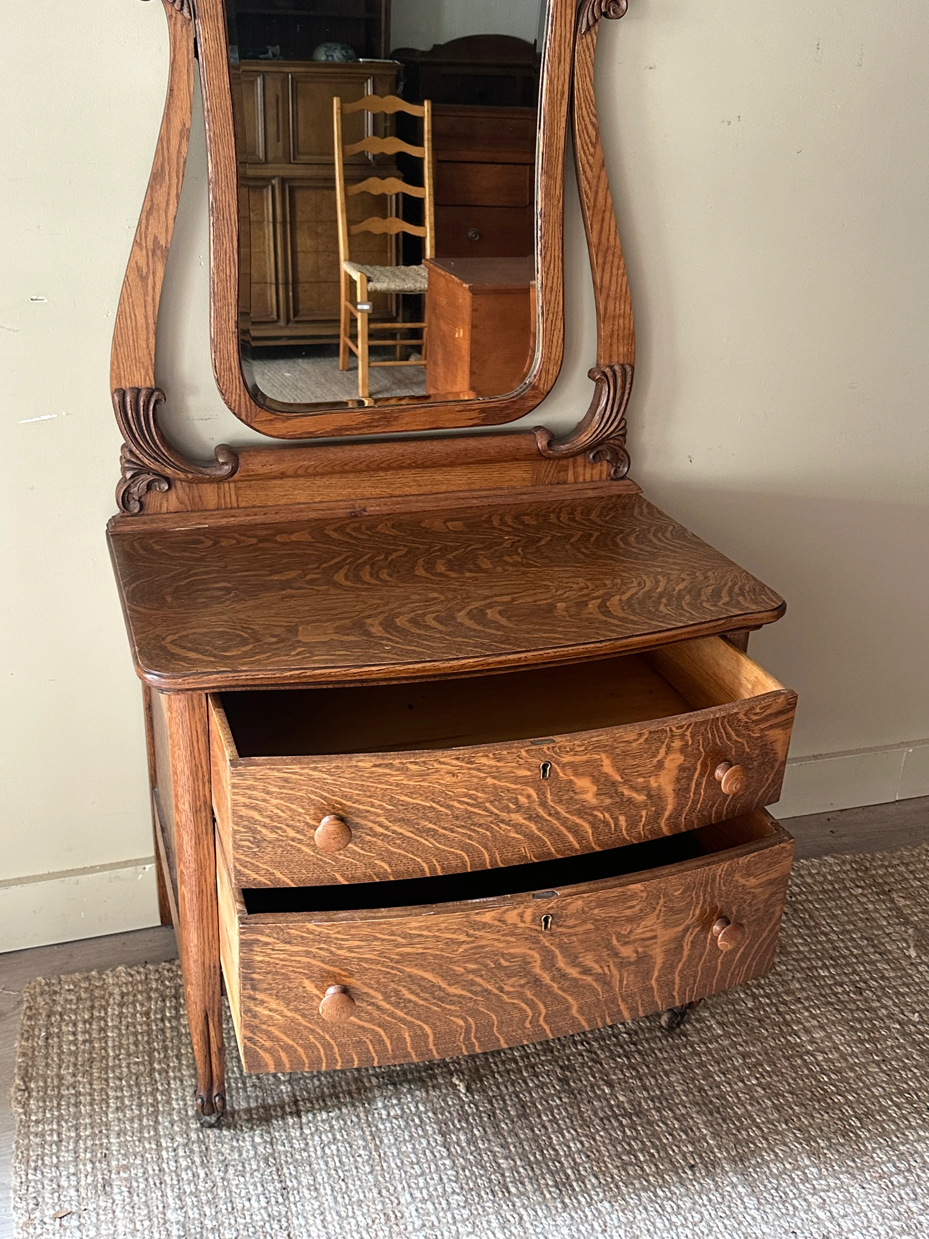 Oak vanity dresser - Image 5