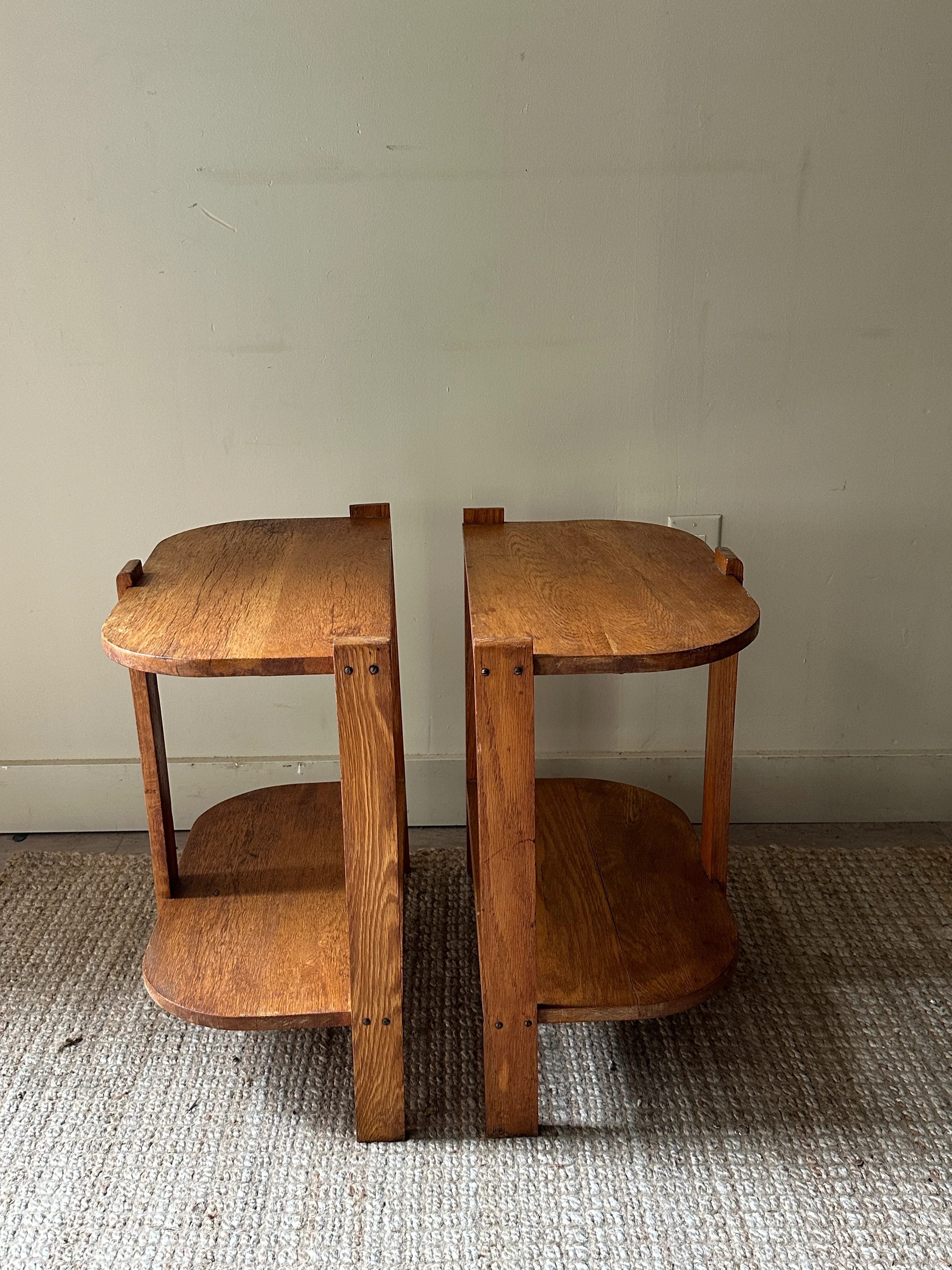 Pair of oak side tables - Image 6
