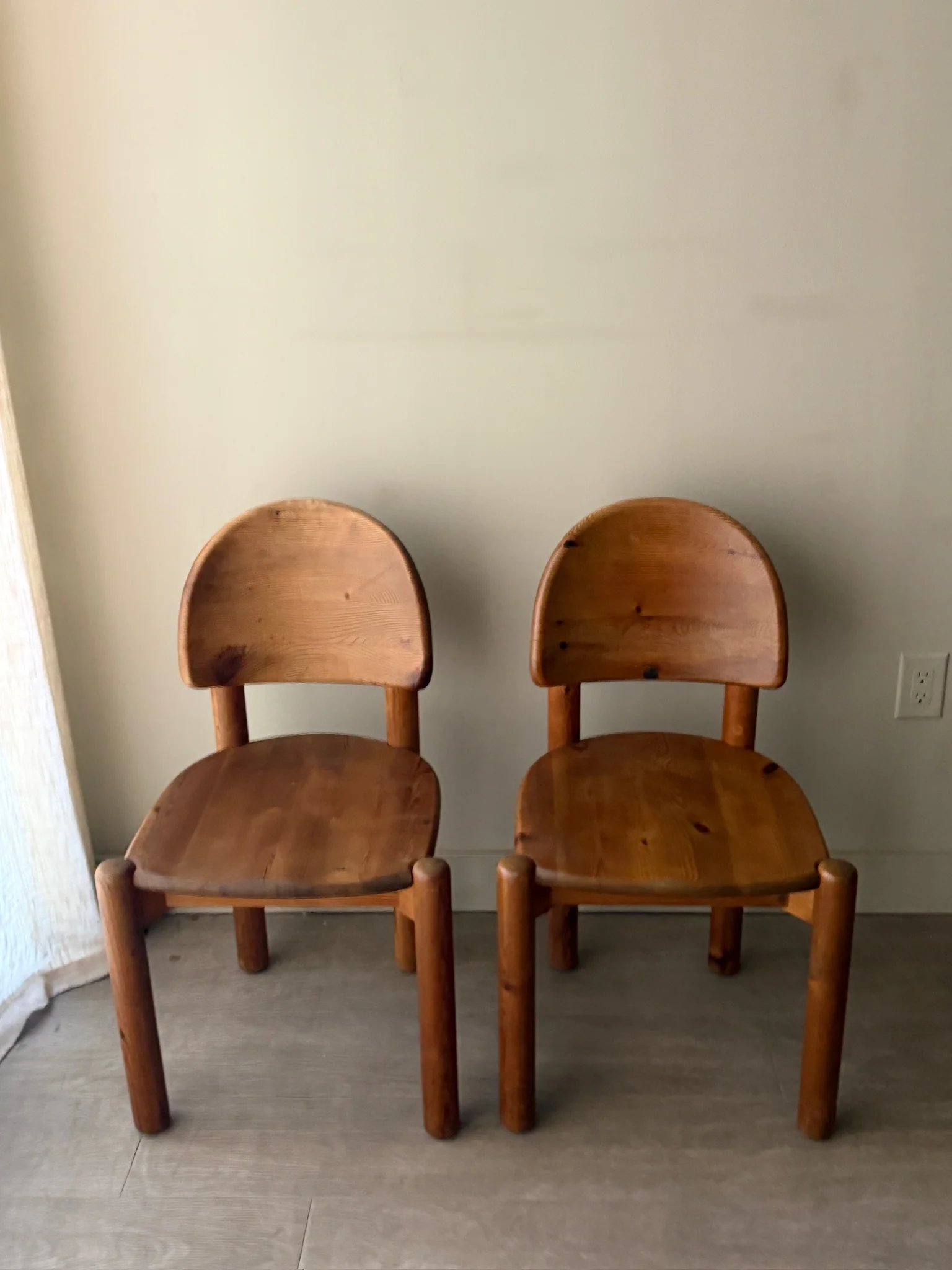 Pair of Rainer Daumiller pine dining chairs - Image 2