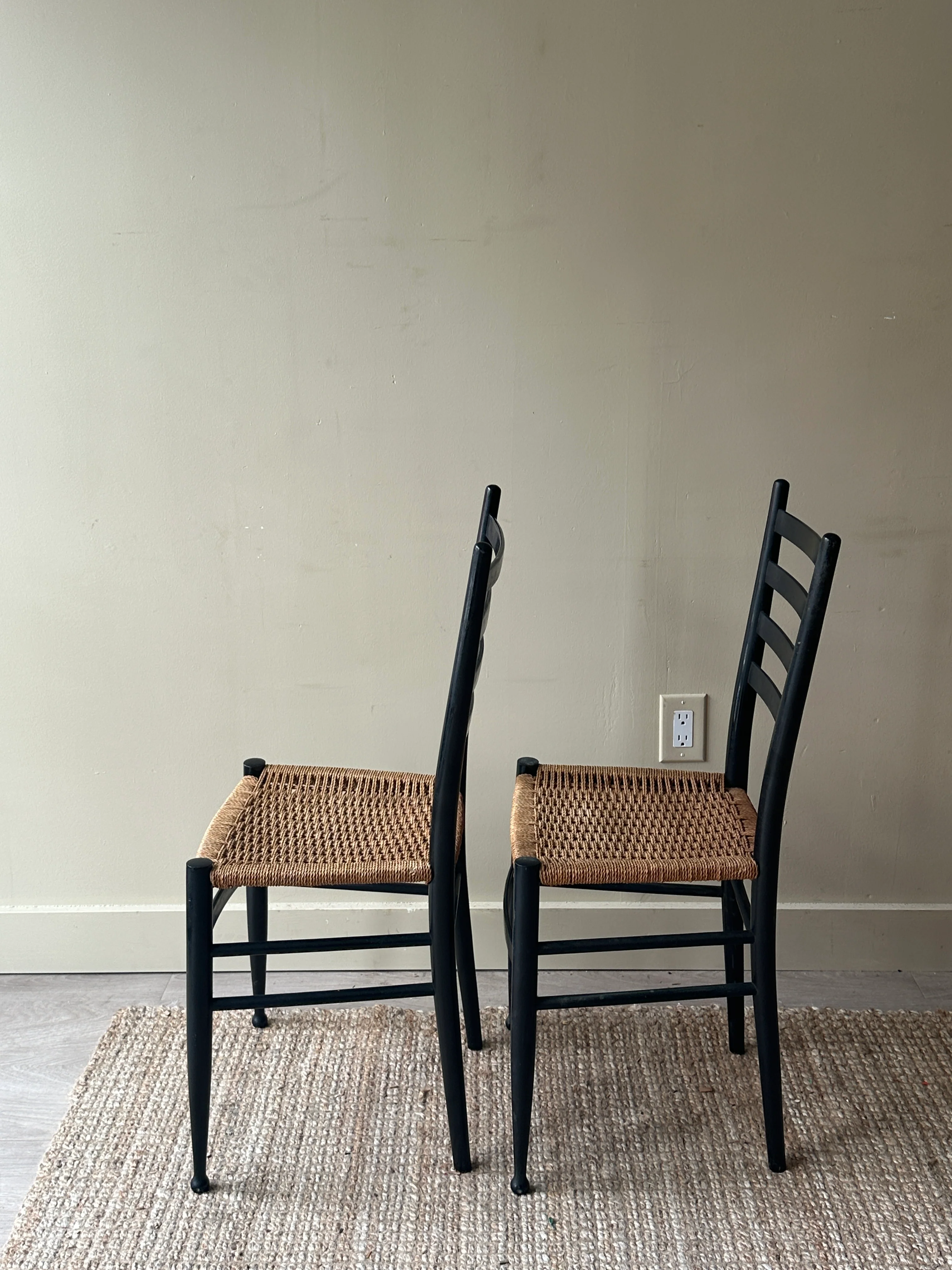 Pair of woven dining chairs. Sold as pair. - Image 3