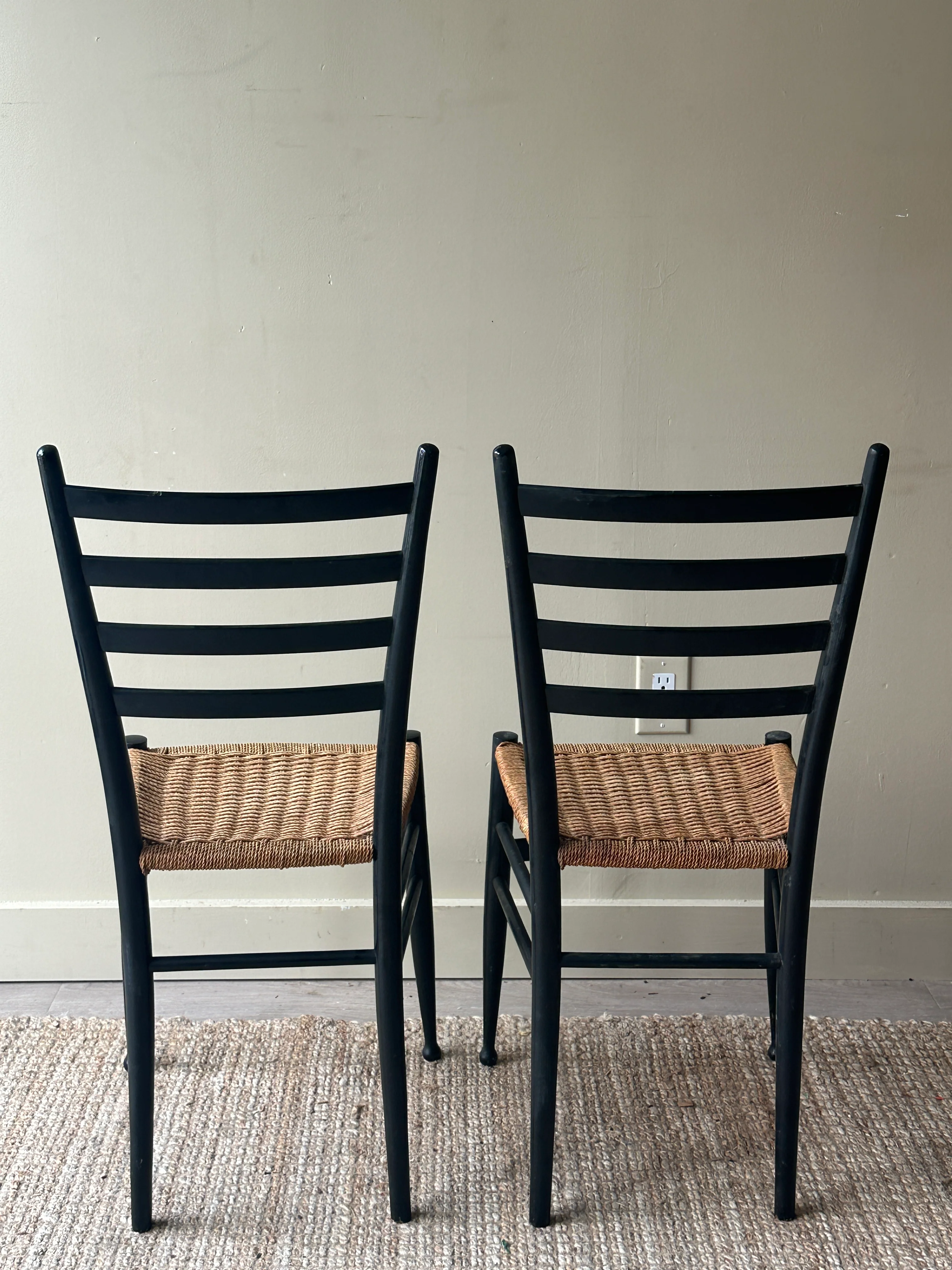 Pair of woven dining chairs. Sold as pair. - Image 4