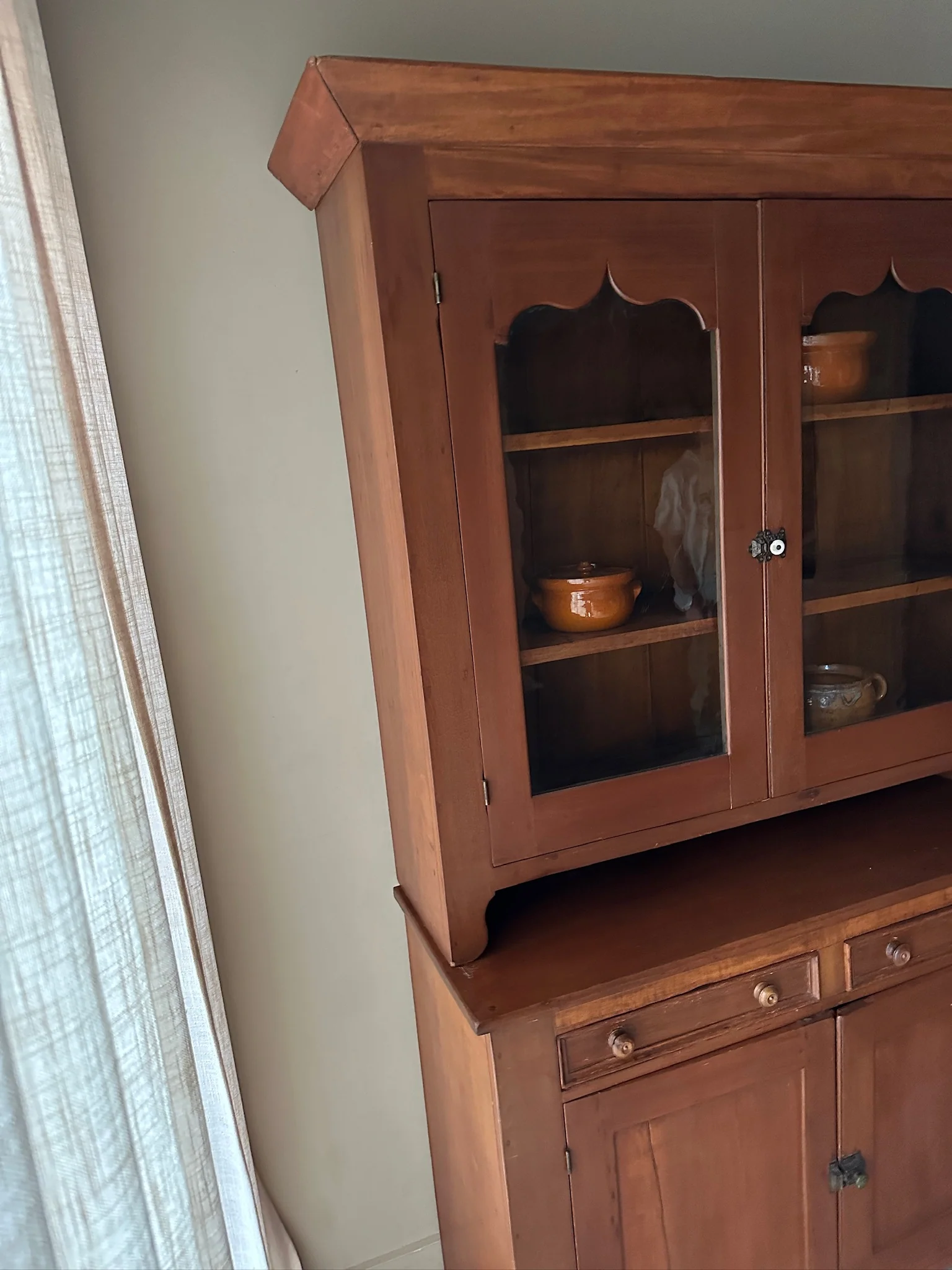 Pennsylvania Federal Display Hutch - Image 3