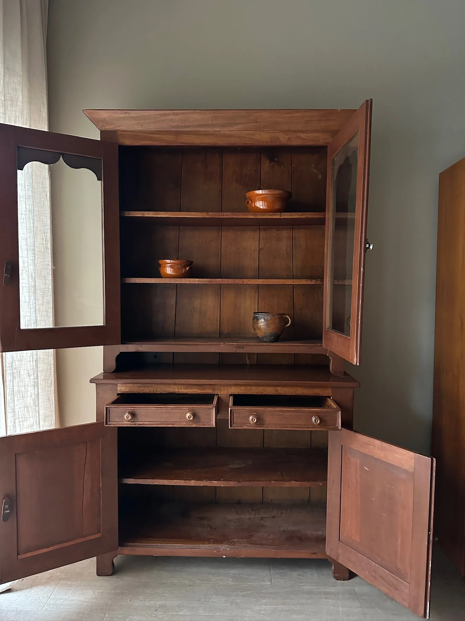 Pennsylvania Federal Display Hutch - Image 5