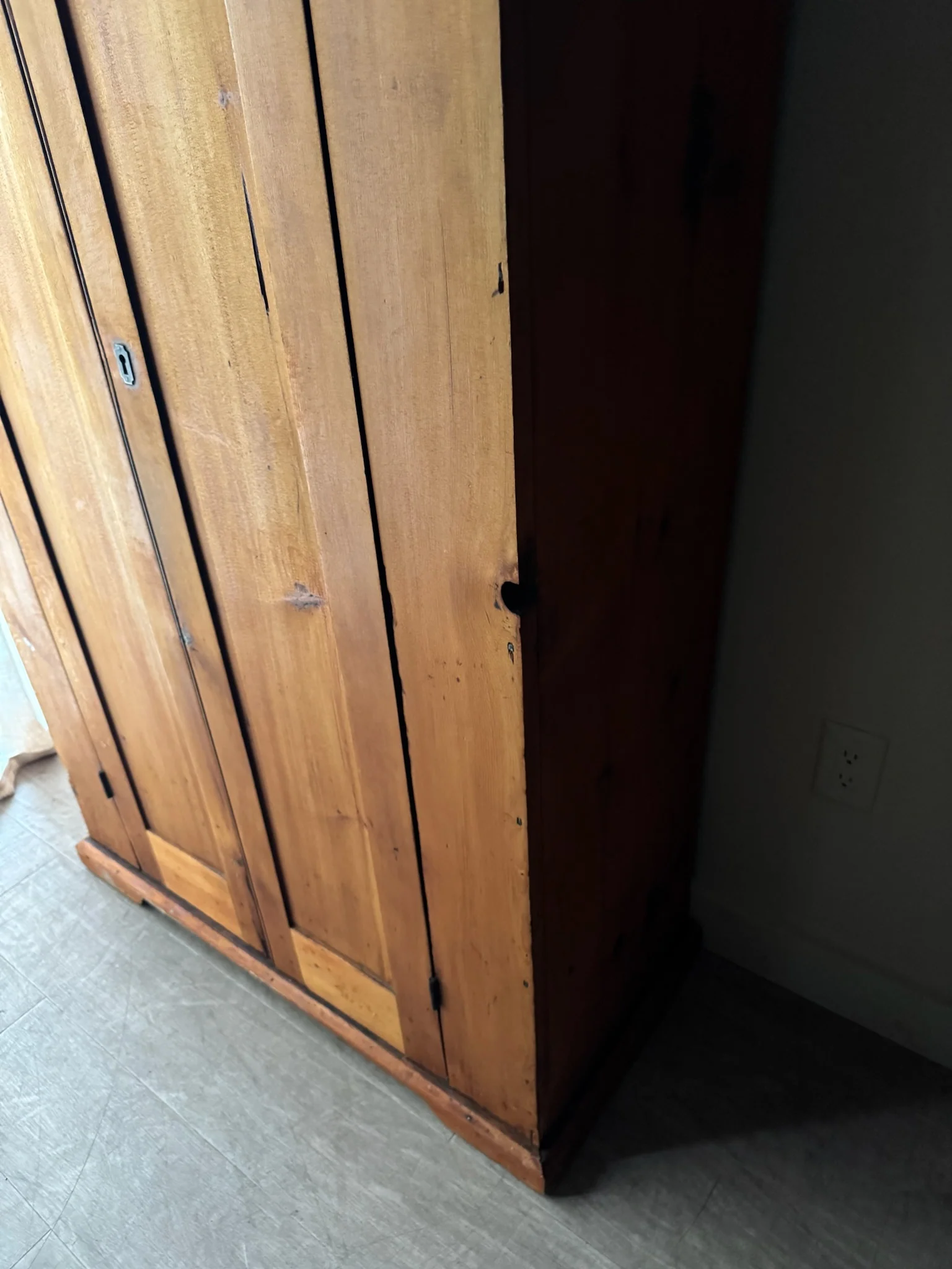 Pennsylvania Federal pine cupboard - Image 4