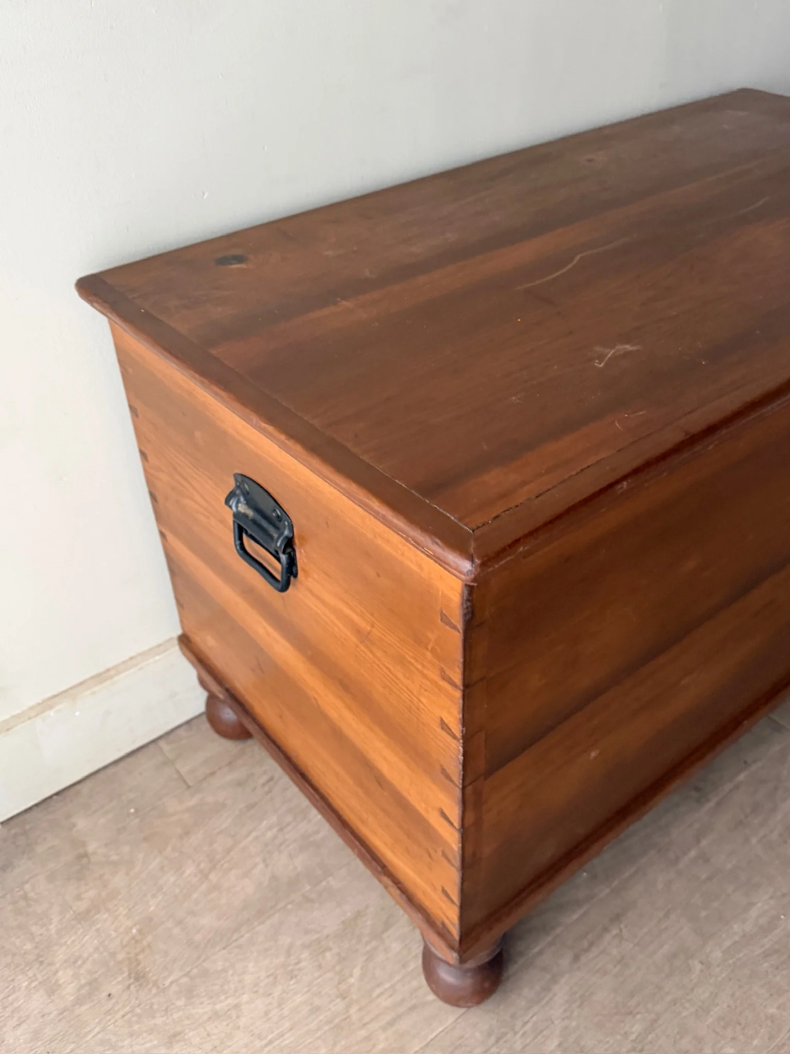 Pennsylvania Sheraton pine chest - Image 3