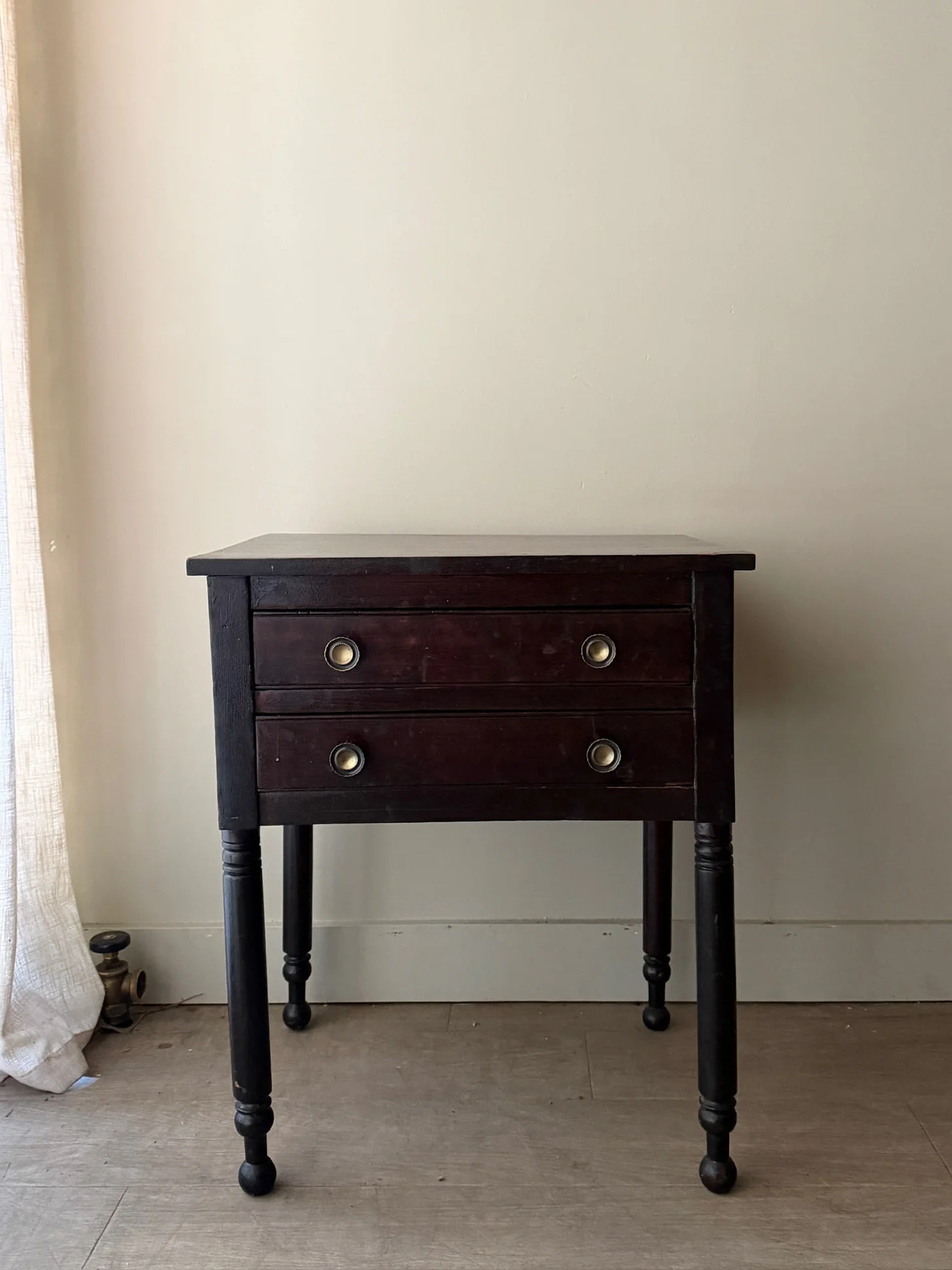 Pennsylvania Sheraton stained pine side table