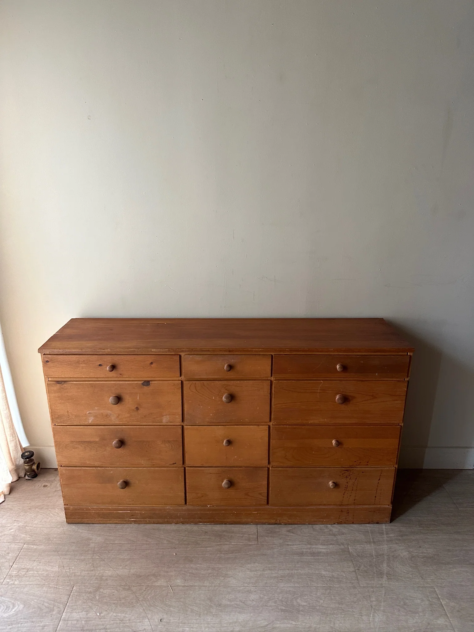 Pine 12 drawer dresser - Image 2