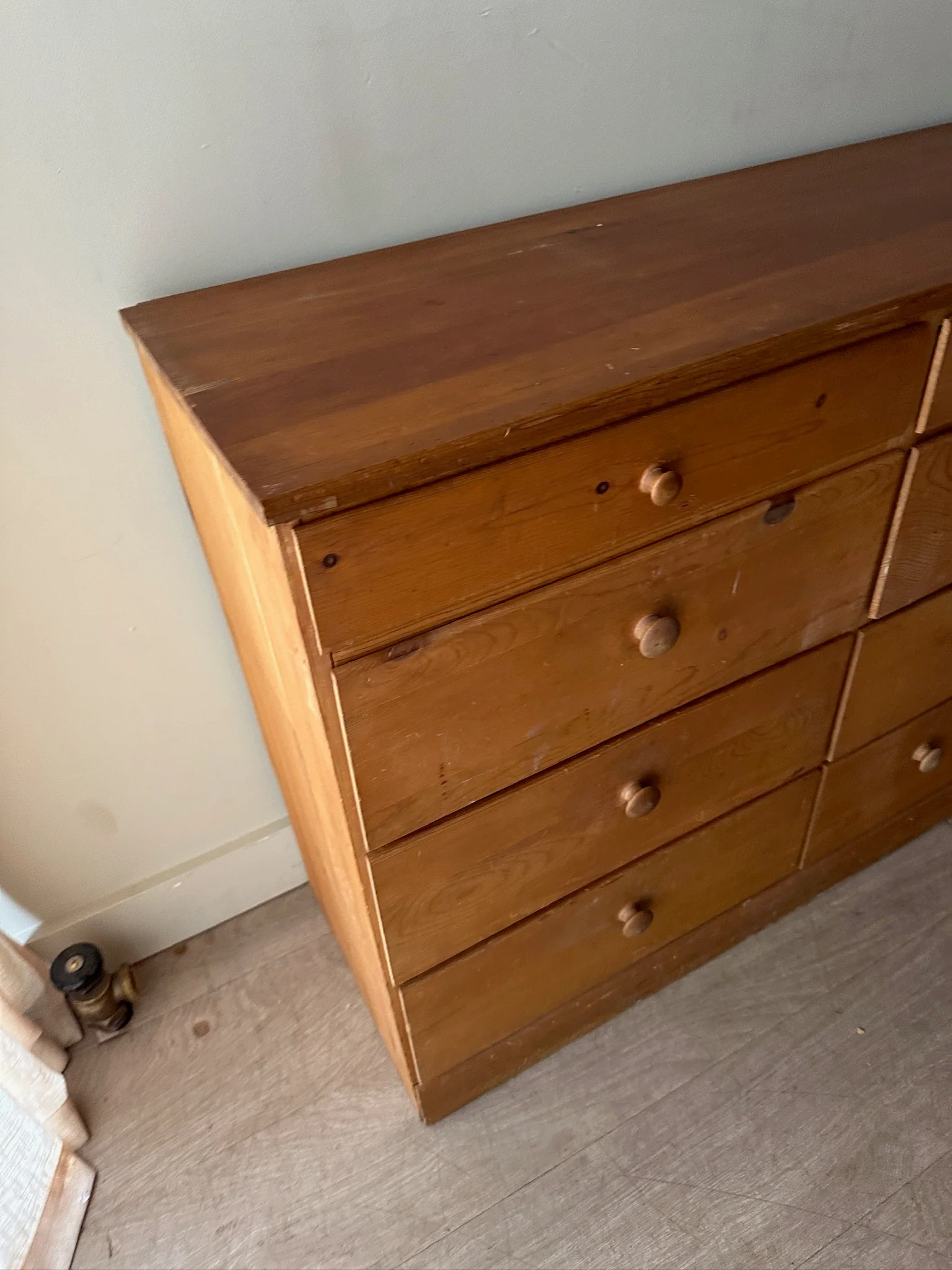 Pine 12 drawer dresser - Image 4