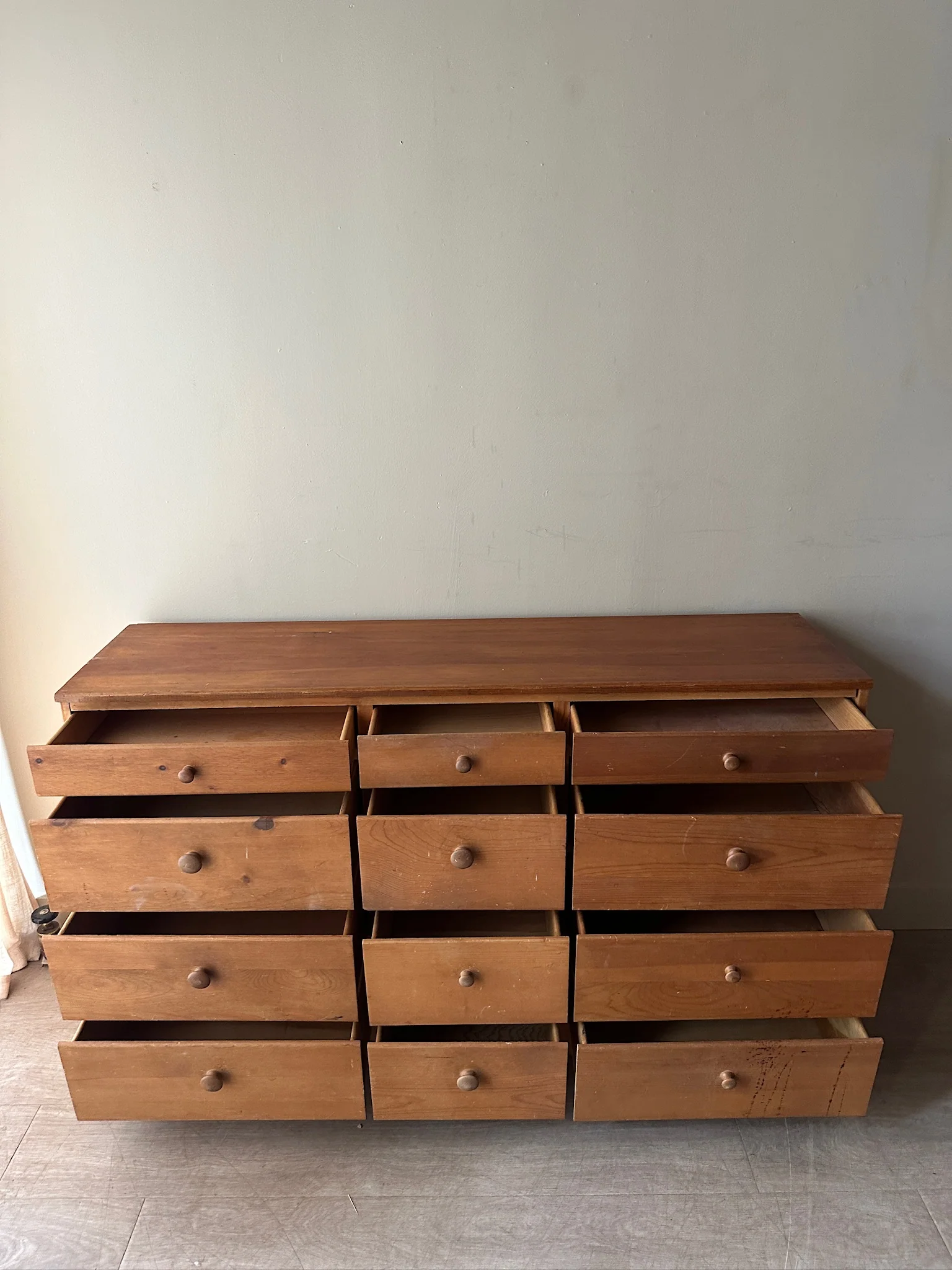Pine 12 drawer dresser - Image 5