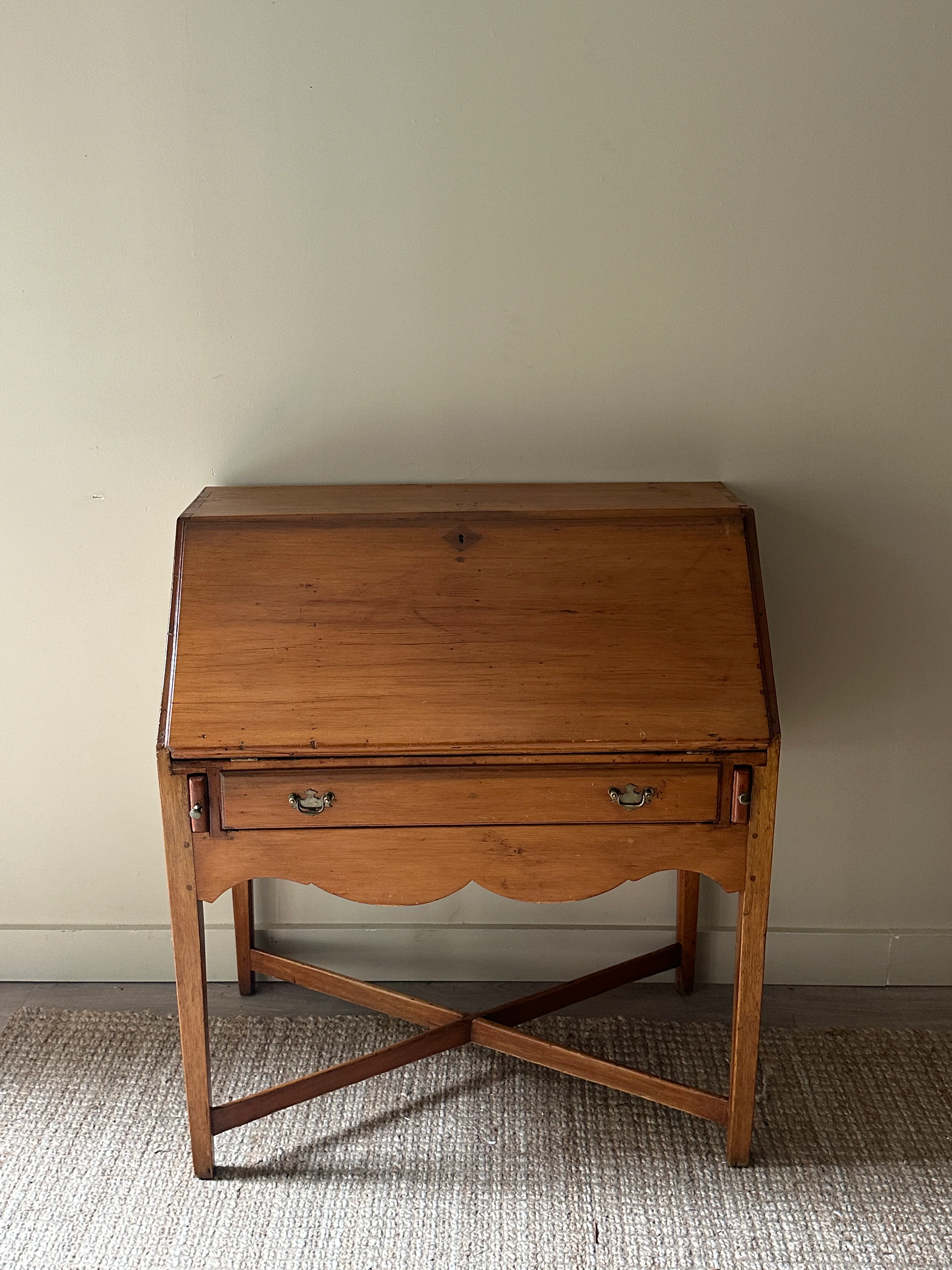 Pine secretary desk - Image 2