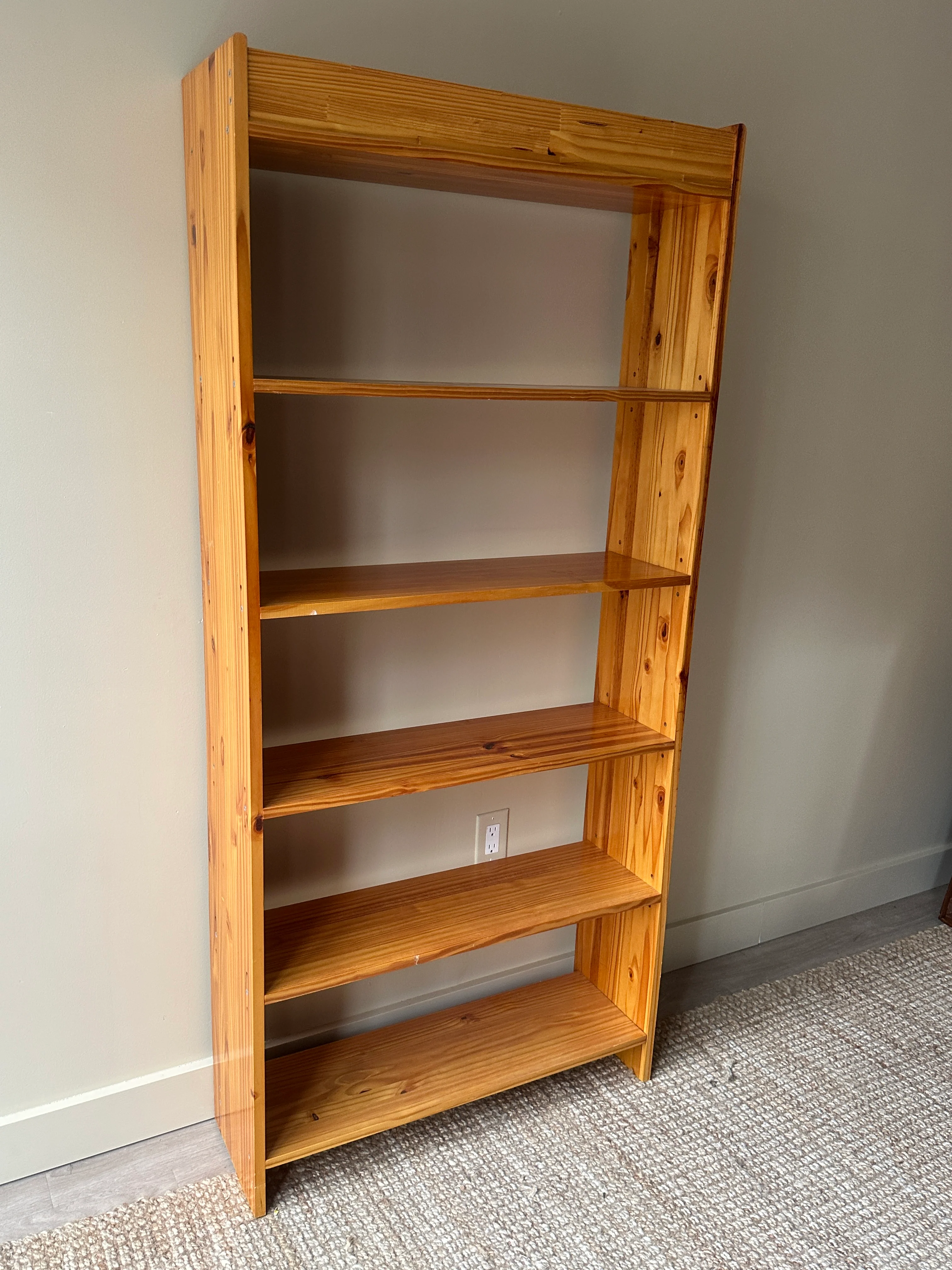 Pine bookshelf - Image 2