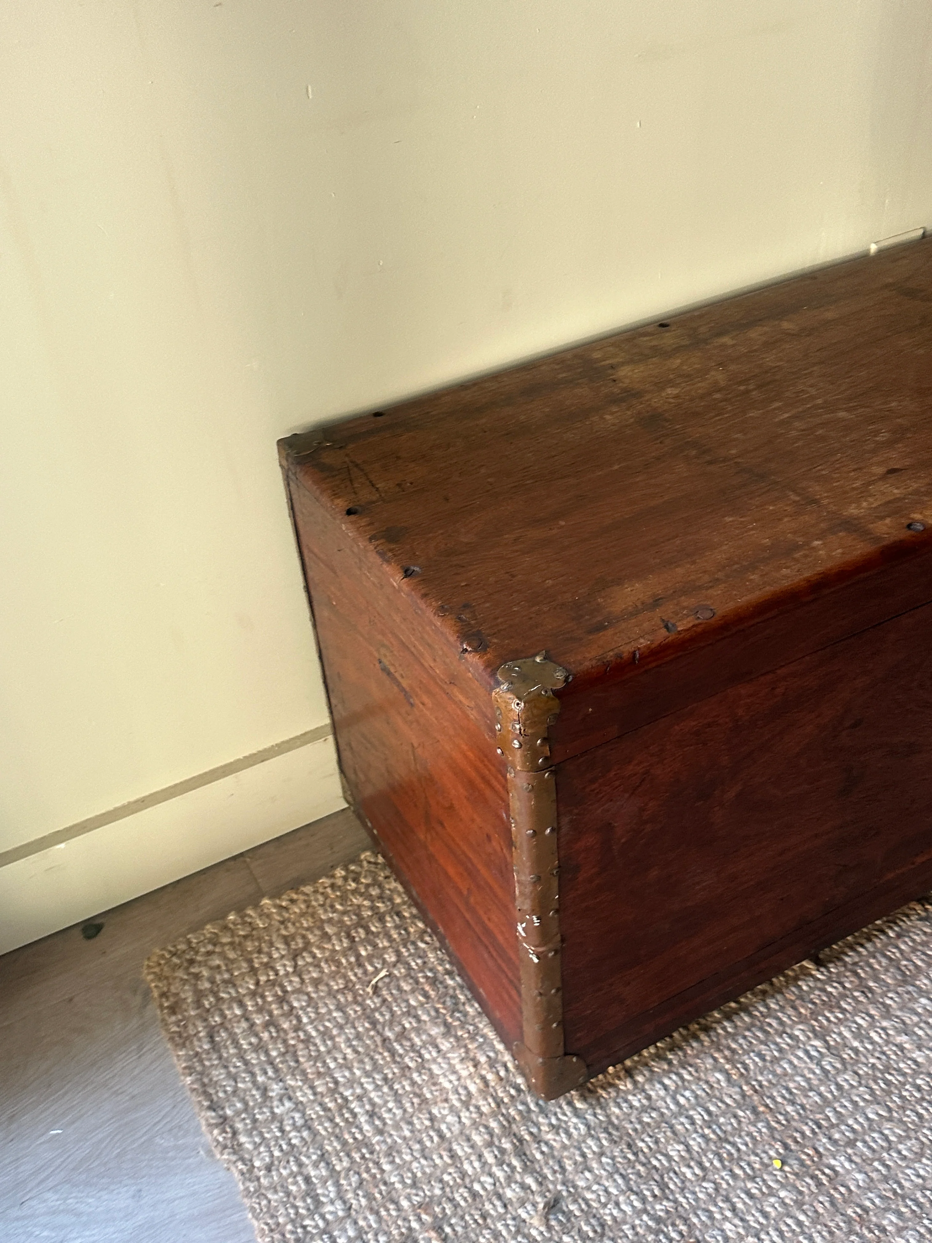 Pine chest - Image 2