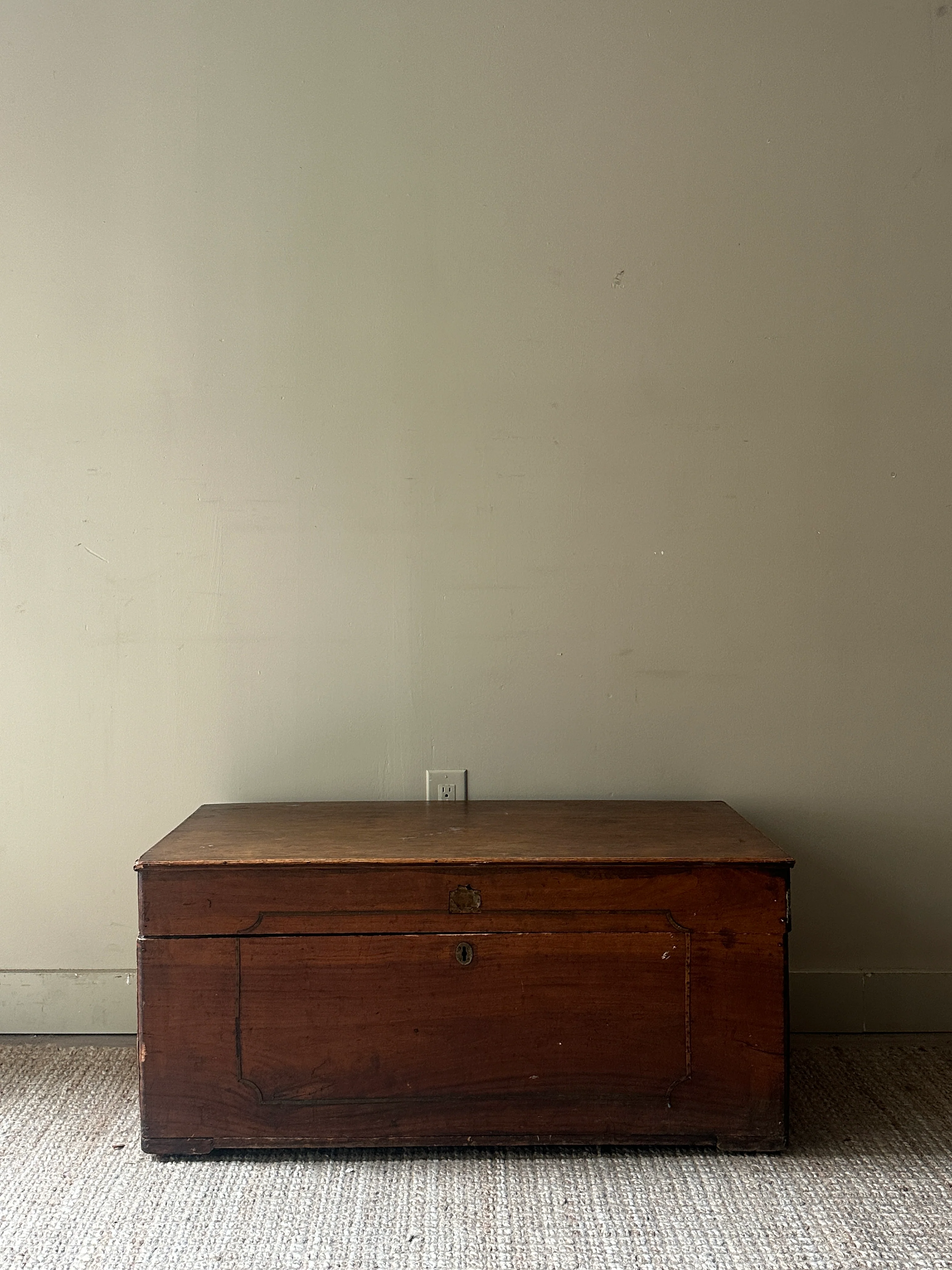 Pine chest