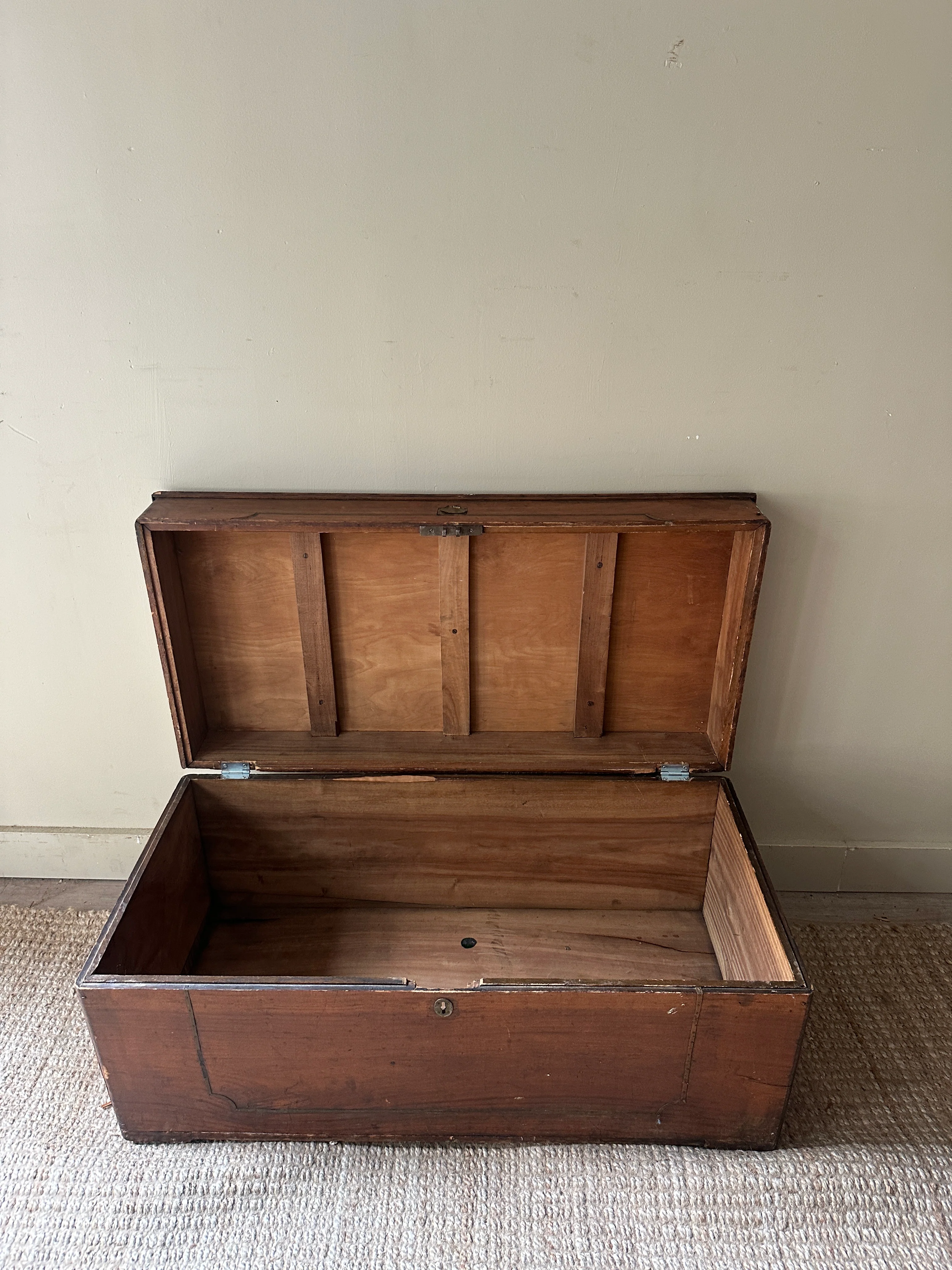 Pine chest - Image 5