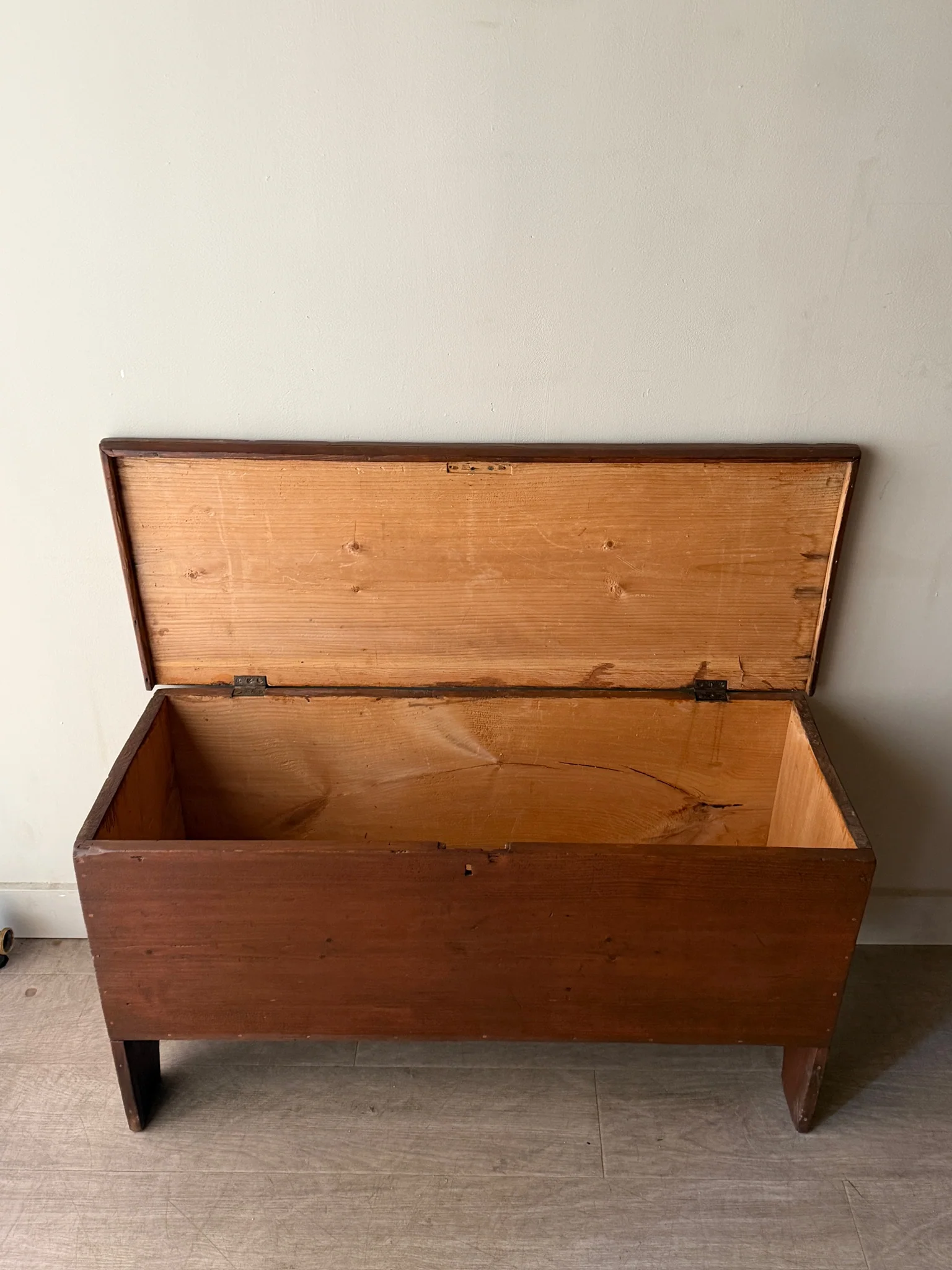 Pine chest - Image 6