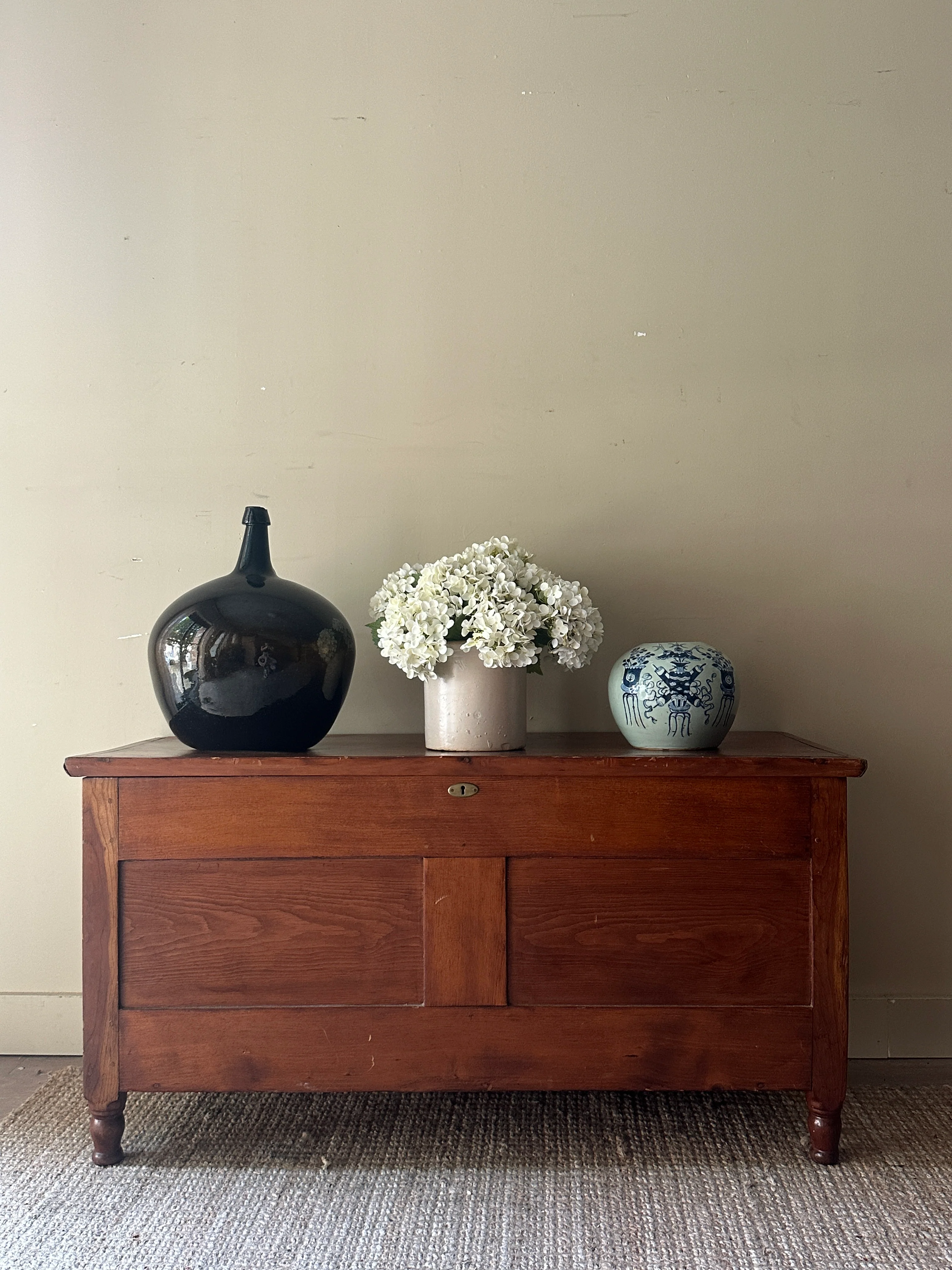 Pine chest