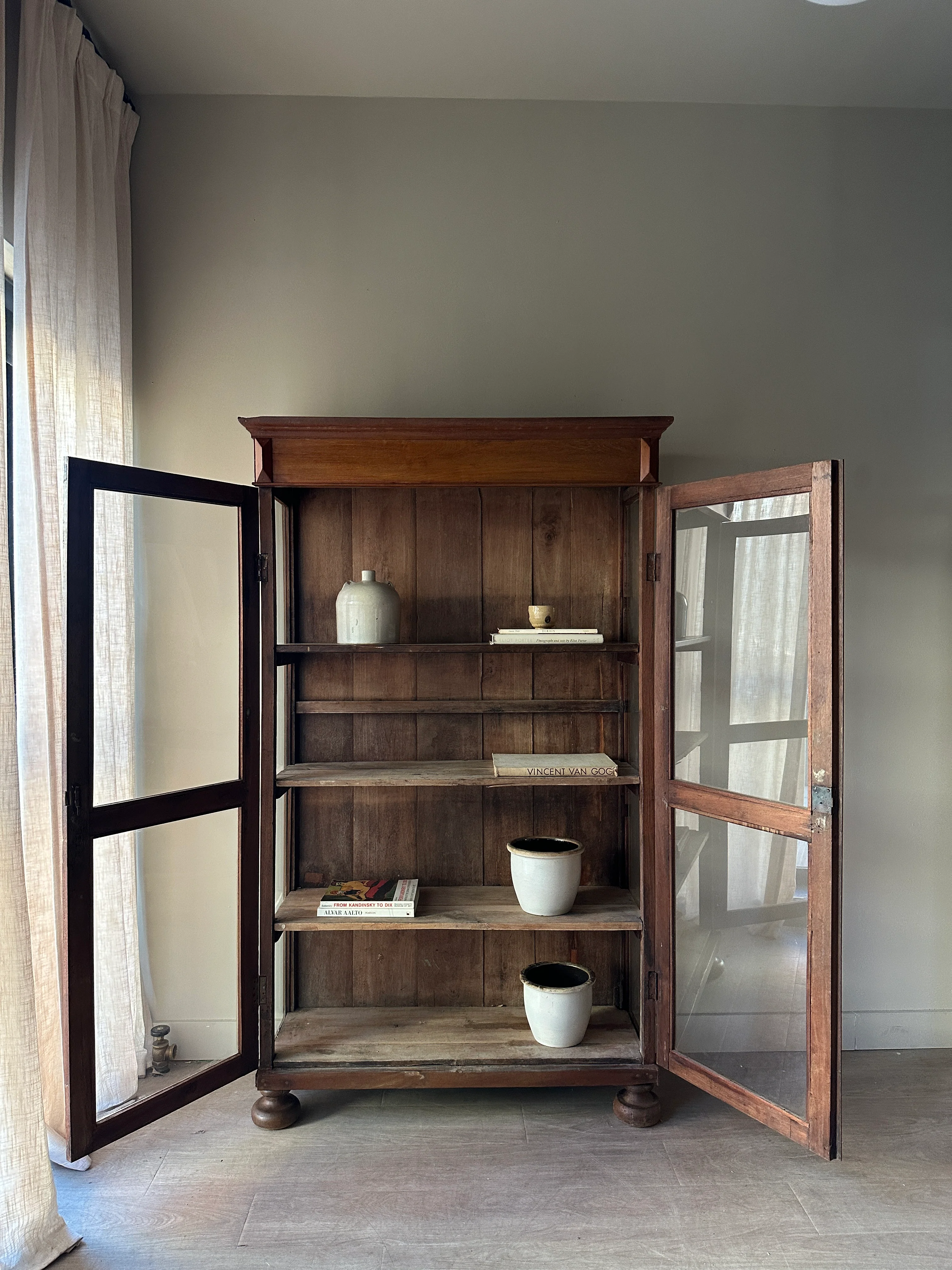 19th century pine display case - Image 4