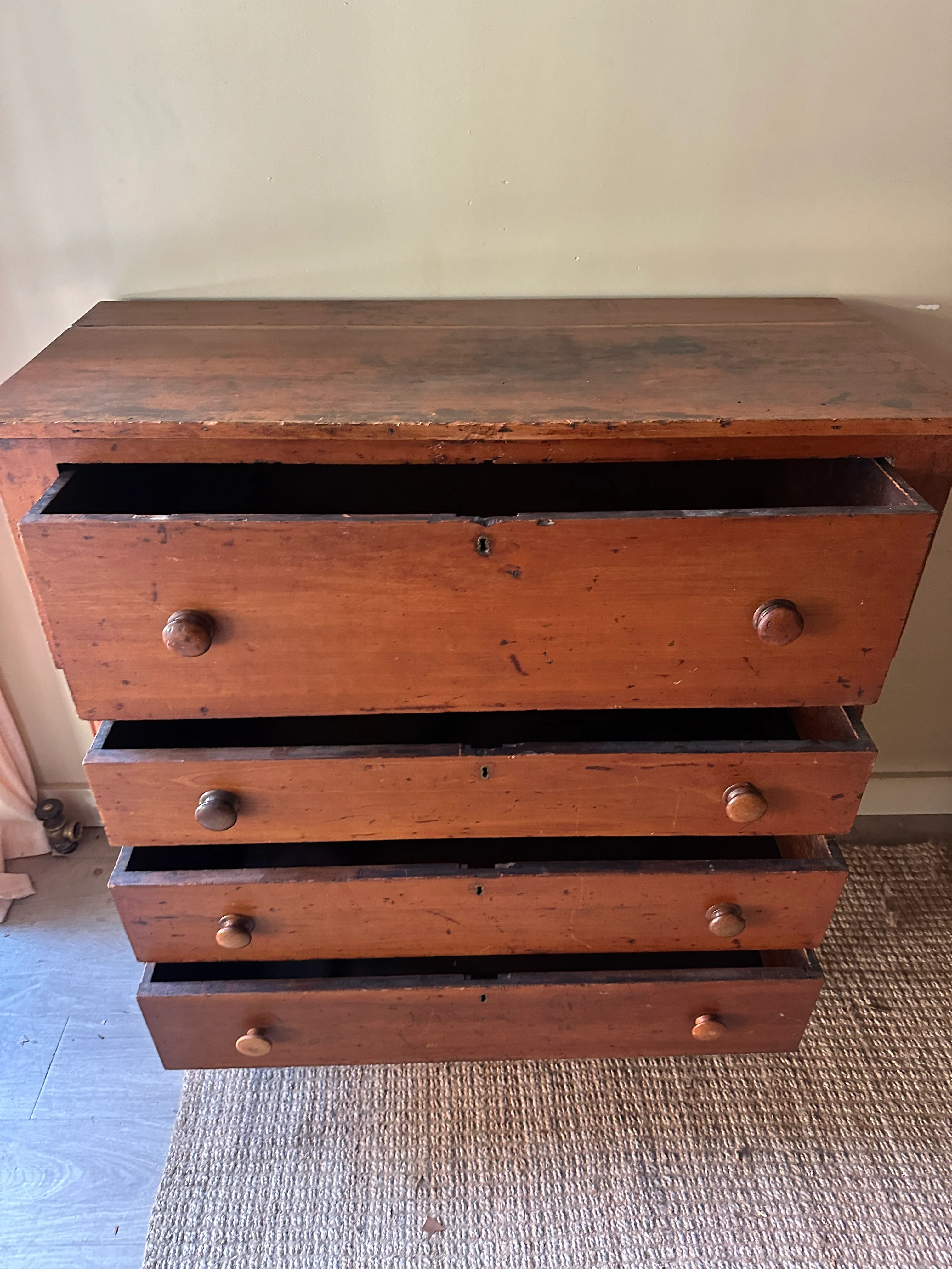 Pine dresser - Image 5