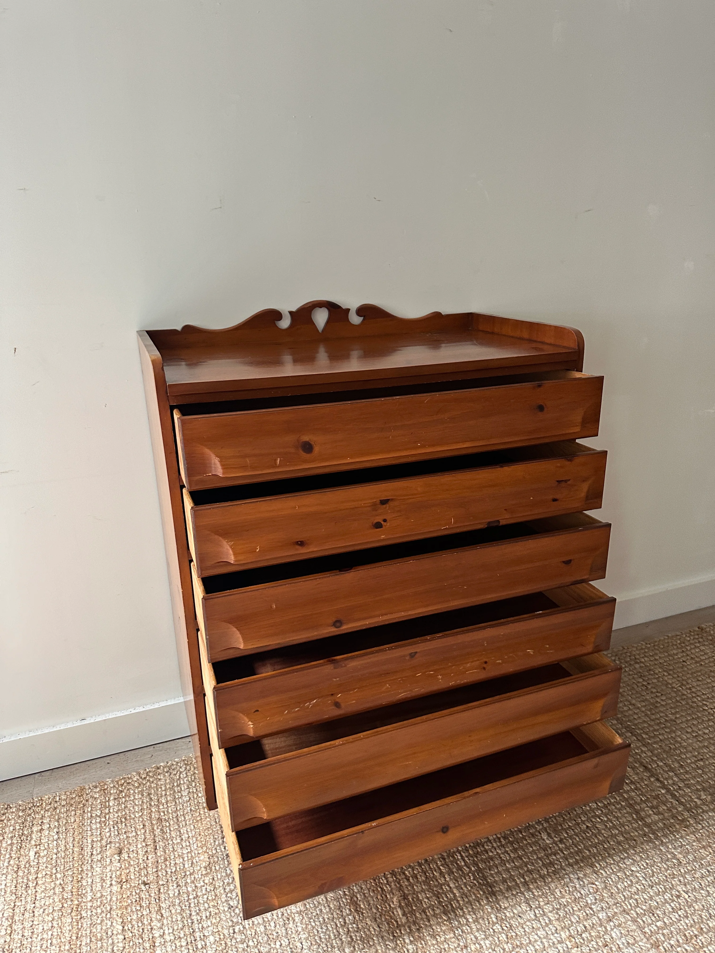 Frank Shockey Pine Dresser - Image 3