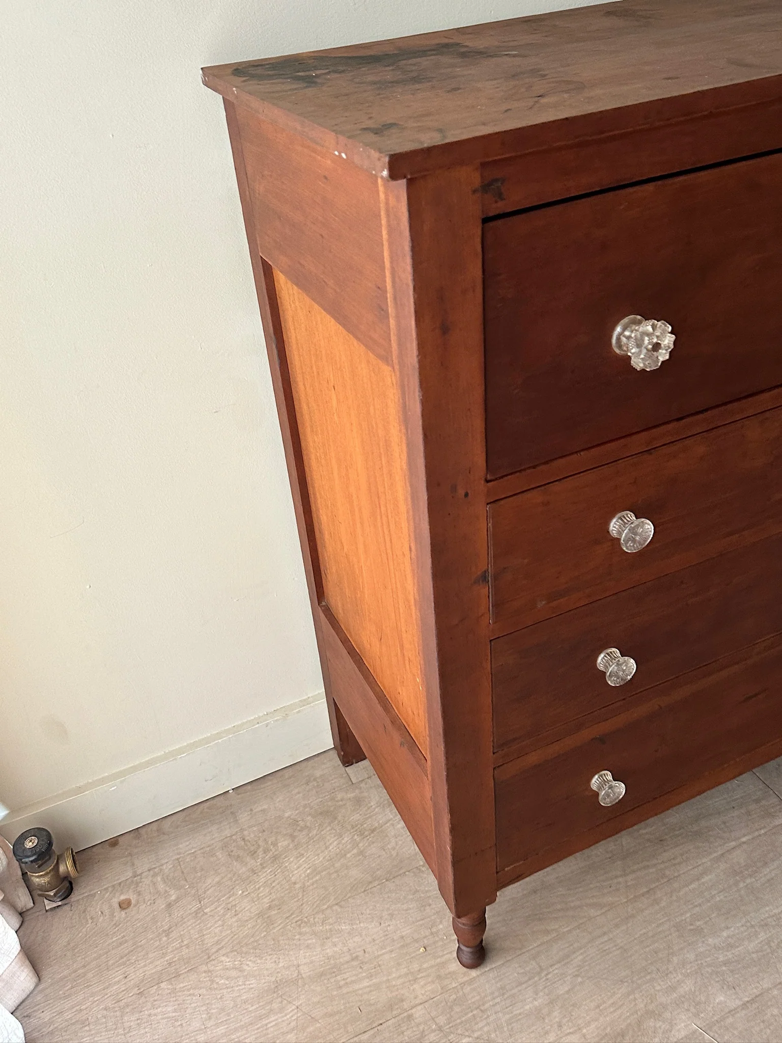 Cherry dresser - Image 3