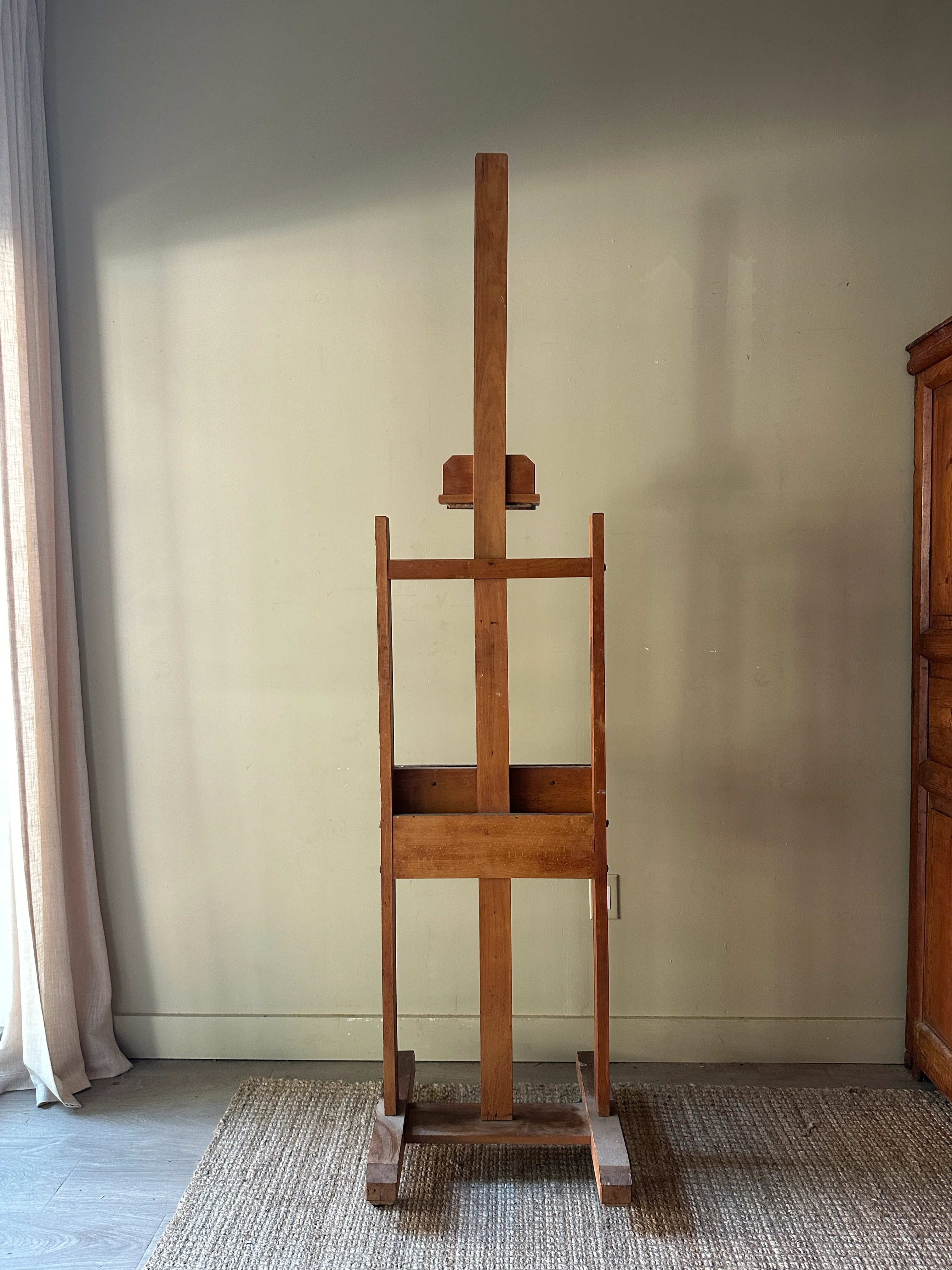 Pine easel - Image 4